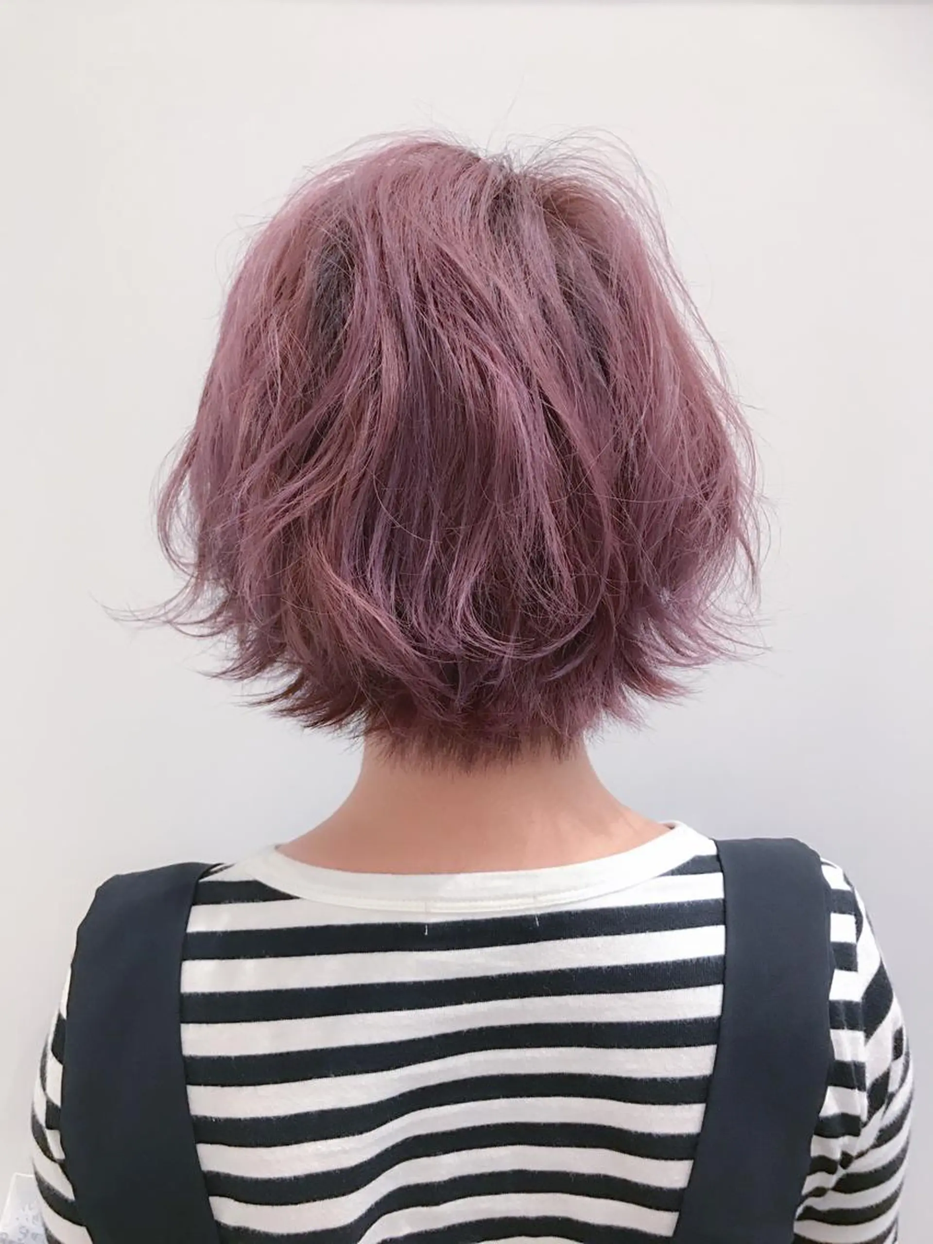 ショート カラー ピンクカラー エクステ（レミー毛） NINEのヘアスタイル