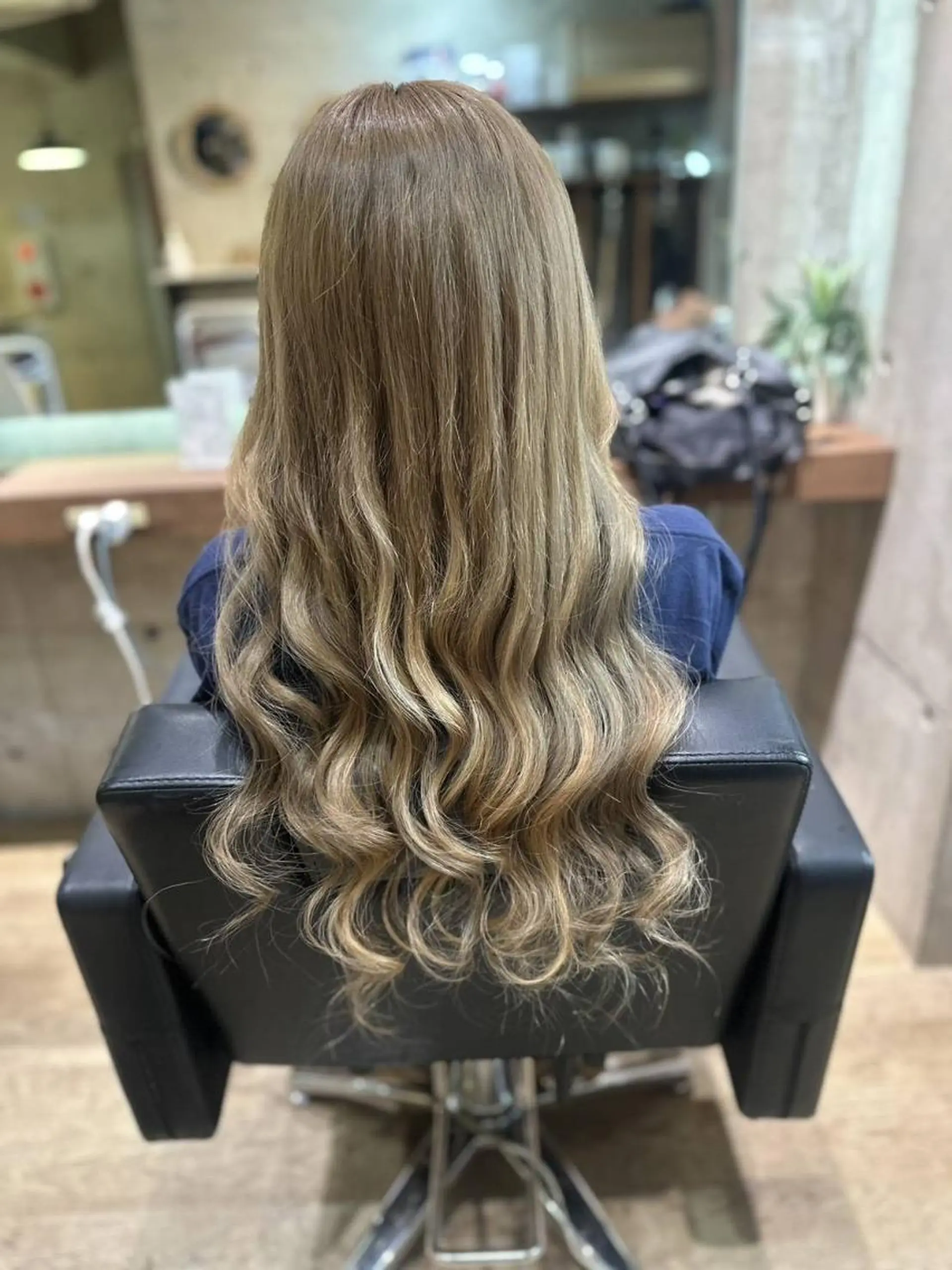 ヘアアレンジ ANDY💫 KANONのネイルデザイン