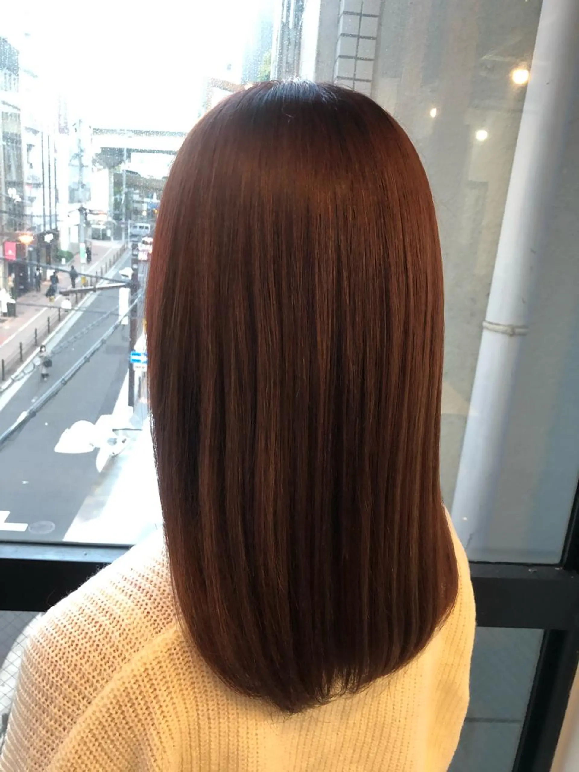 ミディアム カラー 髪質改善＆ブリーチ 伊勢　祐一郎のヘアスタイル