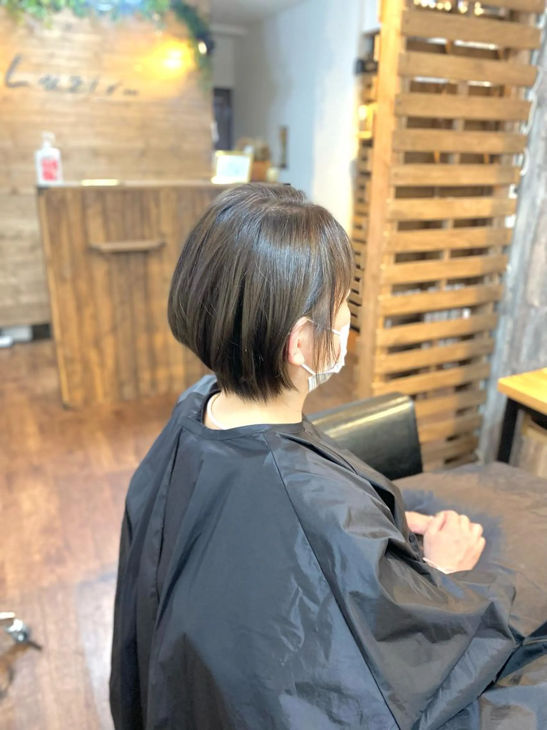 ショート カラー パーマ 酸性ストレート ストレートパーマ Luzir⭐︎ GEN⭐︎のヘアスタイル