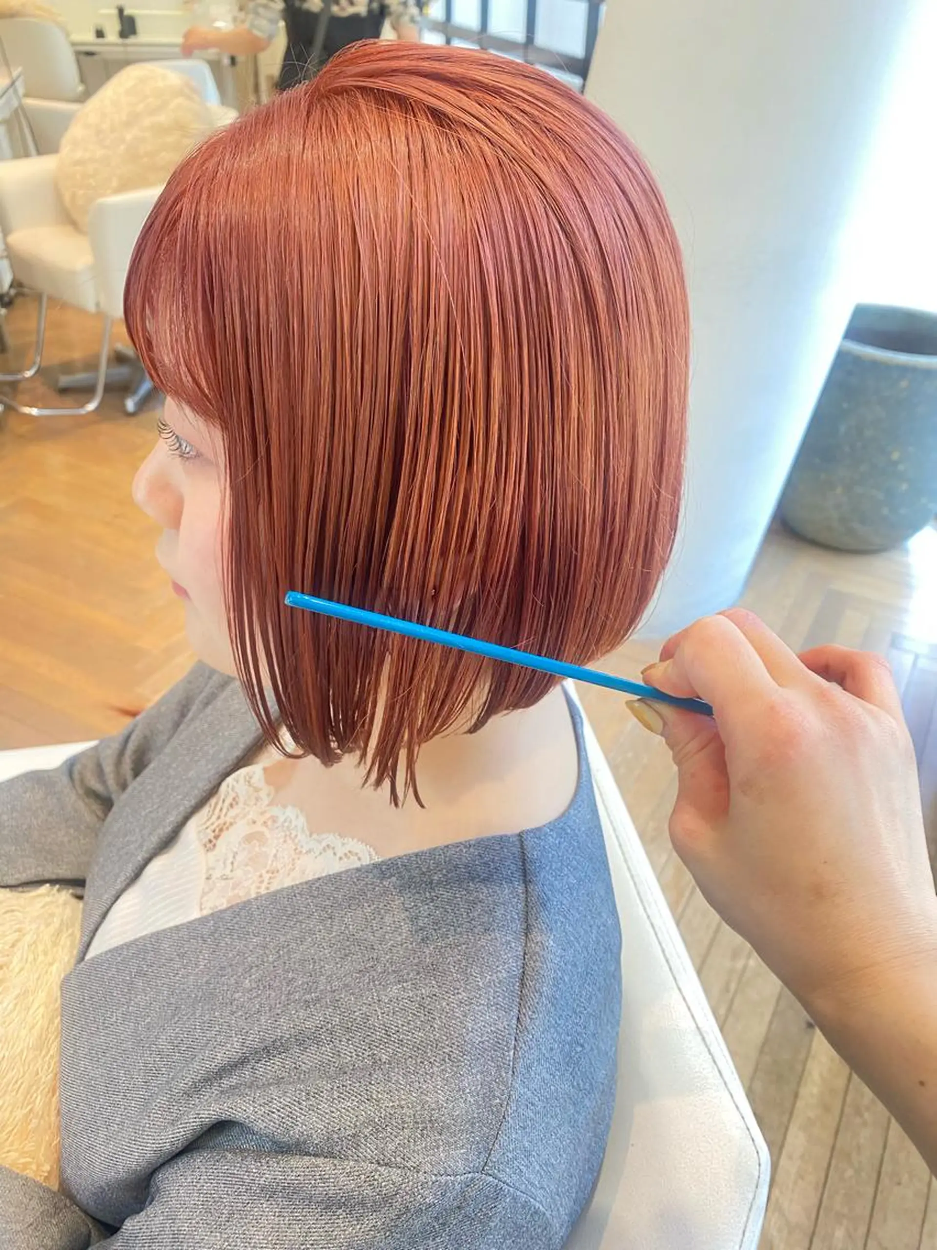 ショート カラー ベージュカラー ブリーチ ピンクカラー ピンクベージュ 増井 彩乃のヘアスタイル