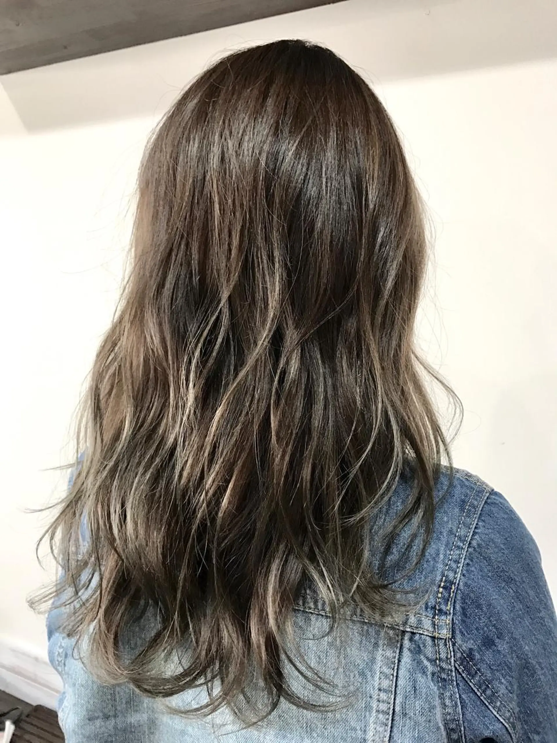 セミロング カラー ハイライトカラー ハイライト トリートメント 女性専用サロン 【中崎町】ゆきみのヘアスタイル