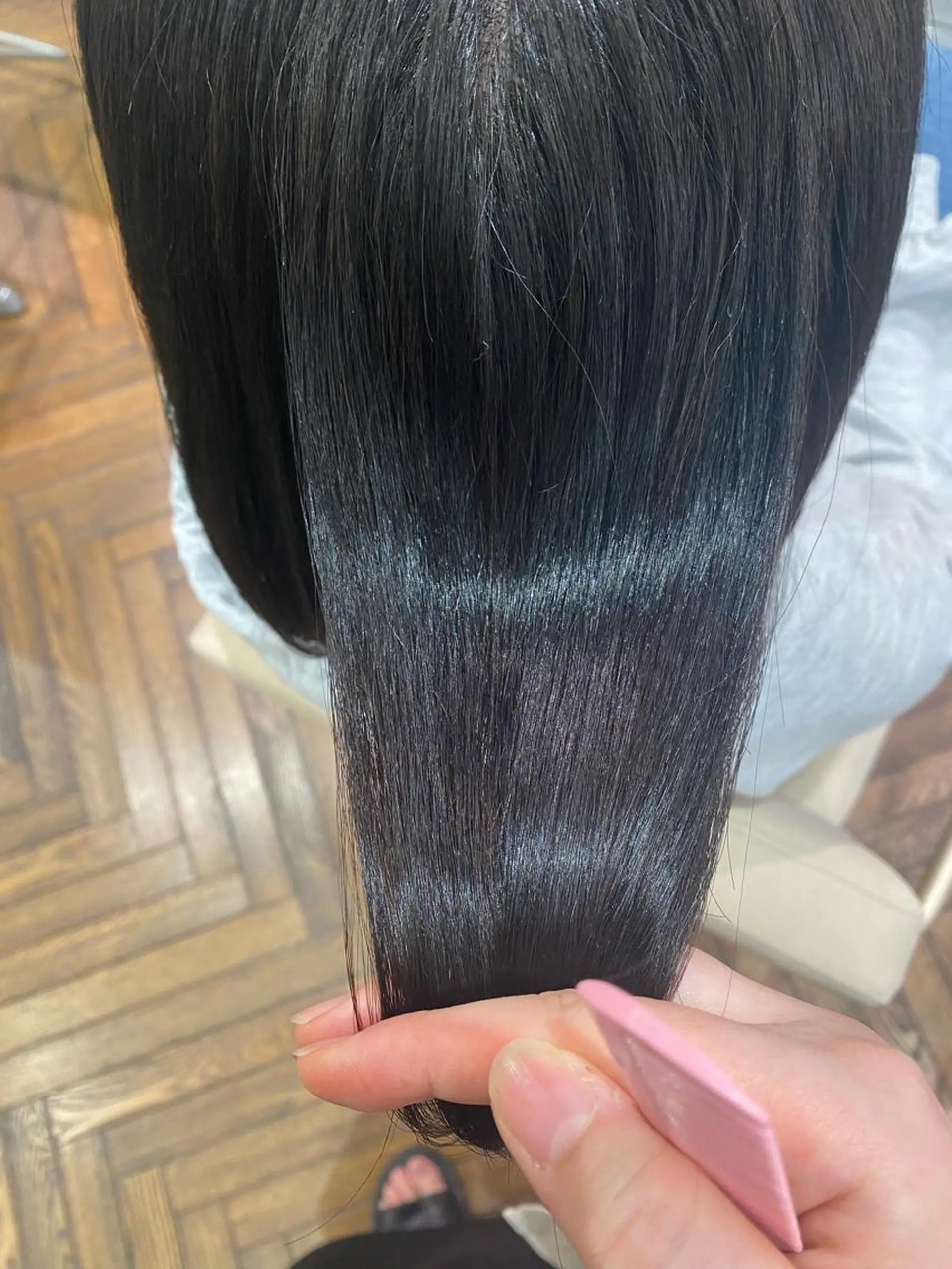 ミディアム Minami .のヘアスタイル