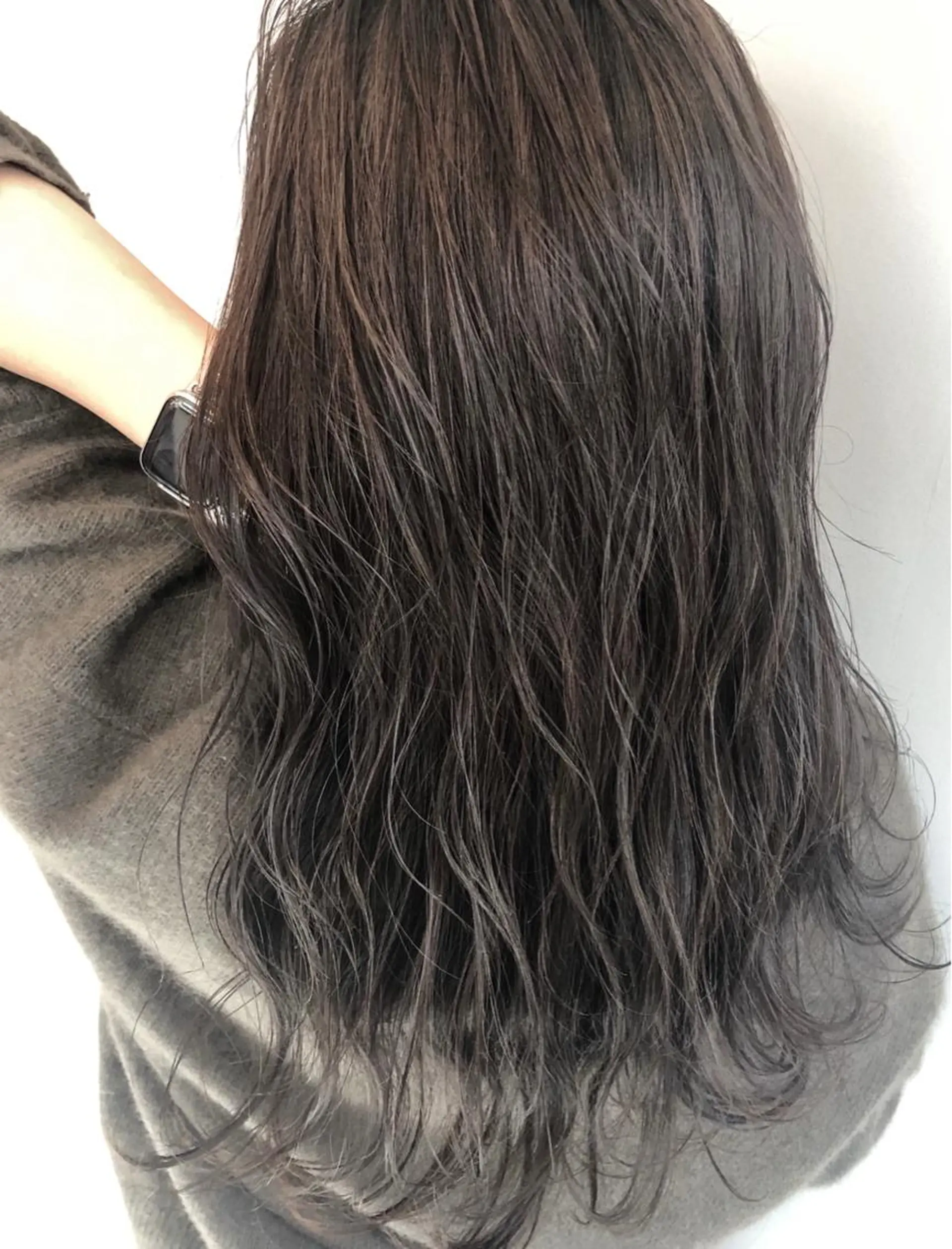 ミディアム MIRIM栄 野田航生のヘアスタイル