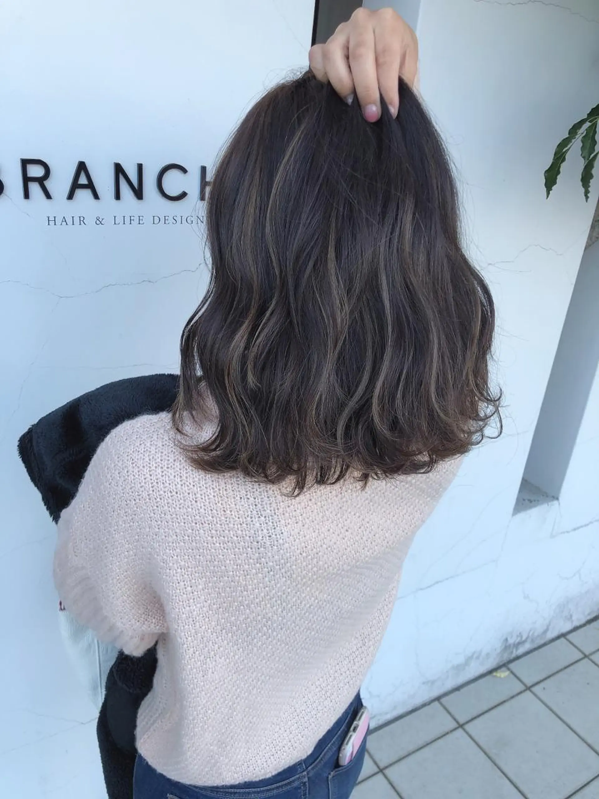 ミディアム カット ヘアカラー トリートメント 具志 正太のヘアスタイル