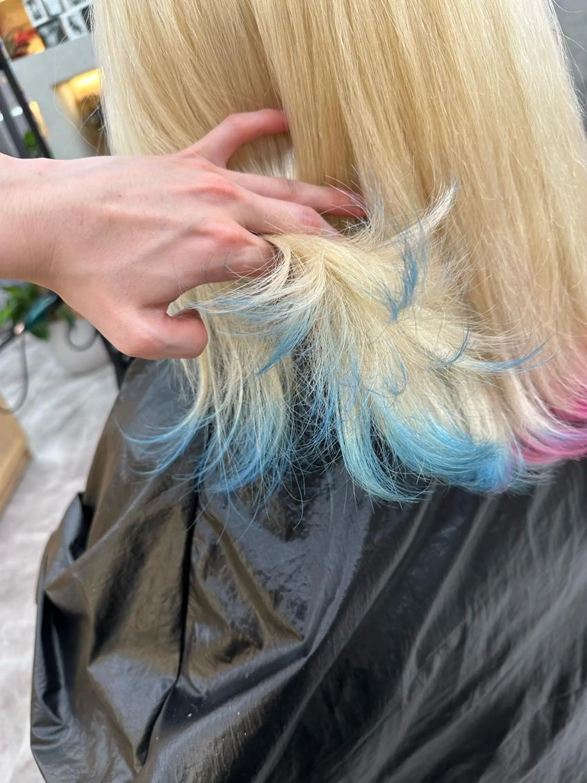 ロング カラー ブリーチ 透明感カラー 韓国風カラー 韓国風ヘア ✨武内凌太✨ 複雑履歴/ムラ修正のヘアスタイル