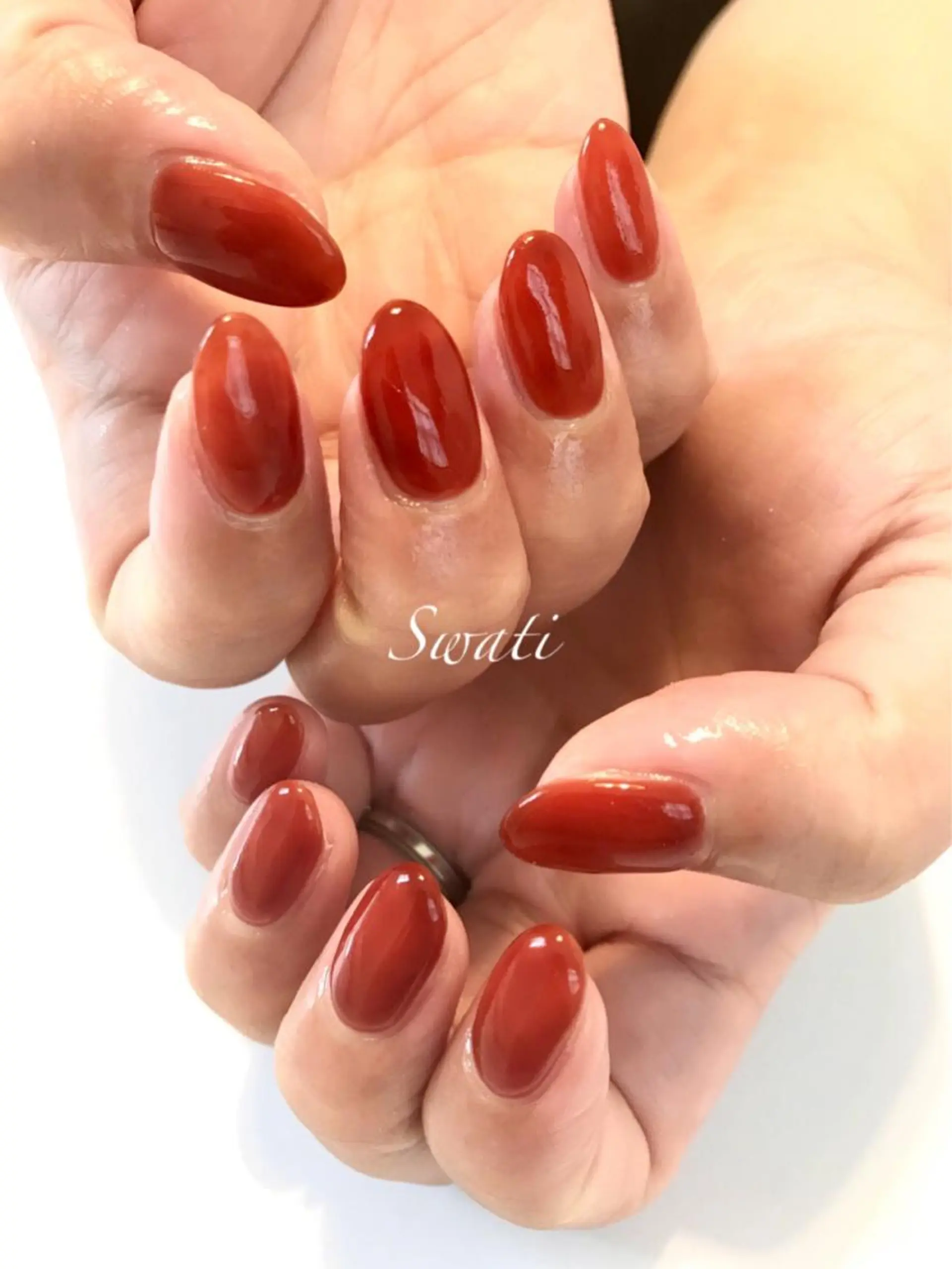 ネイル アートネイル ボルドー オフィスネイル ワンカラーネイル シンプルネイル yuko (ネイリスト)のネイルデザイン