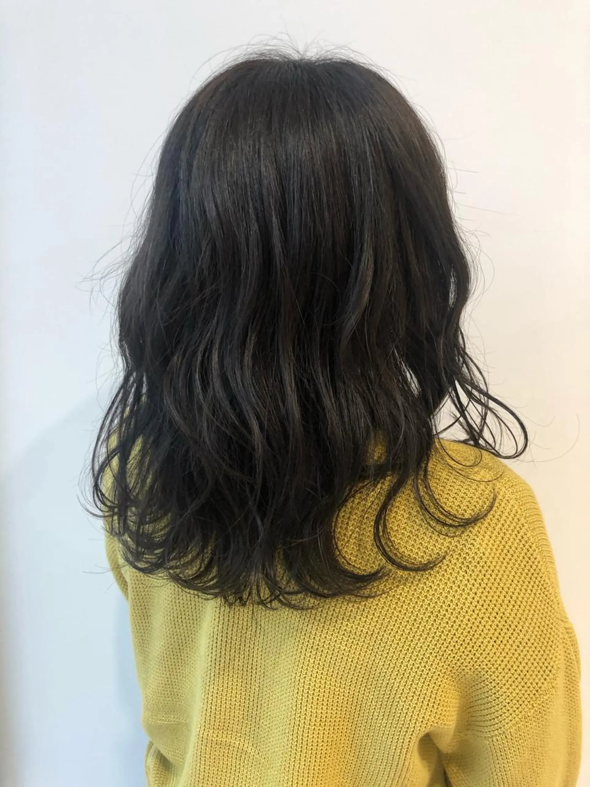 ミディアム カラー ヤマモト マイのヘアスタイル
