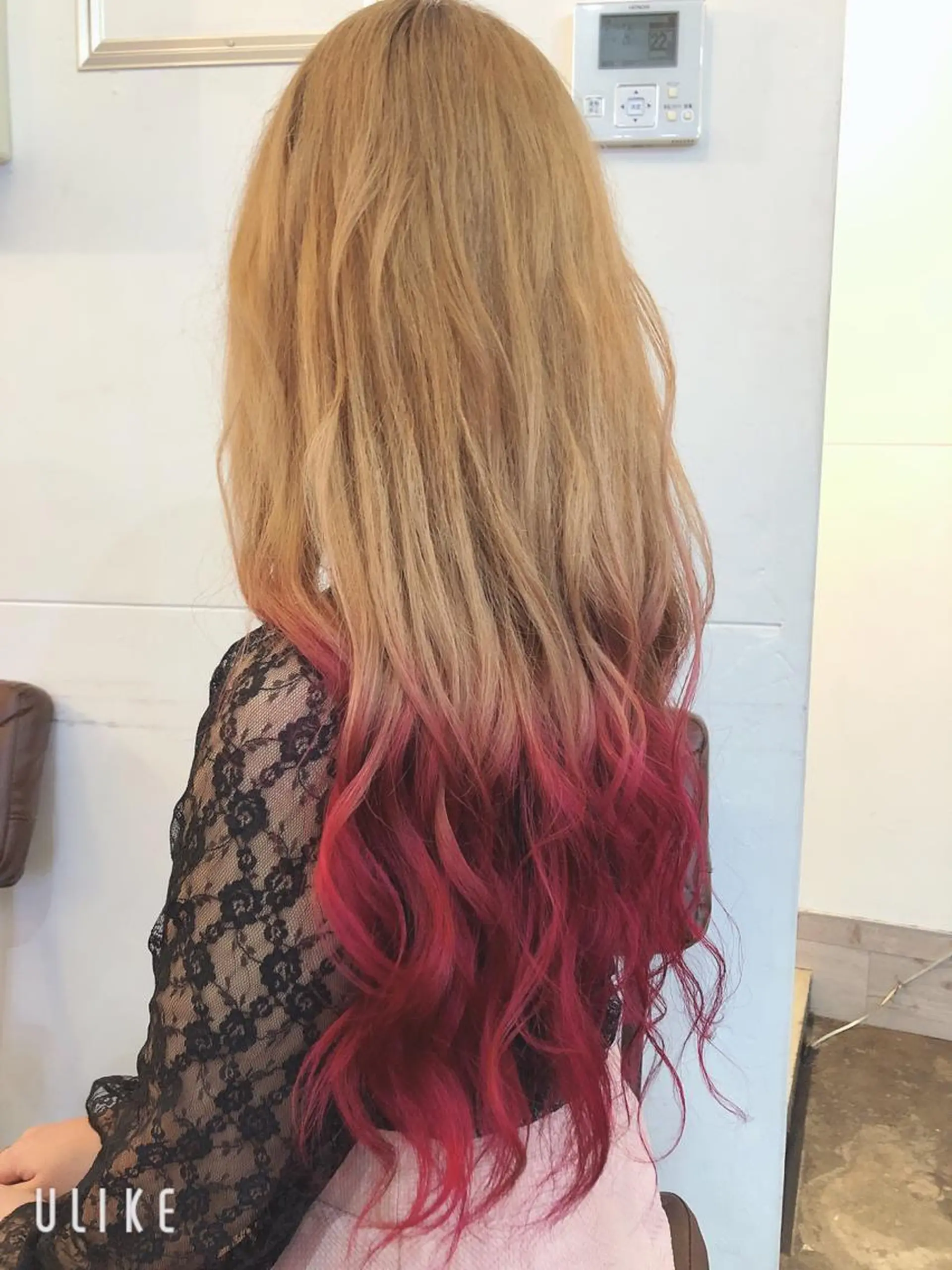 ロング ヘアカラー トリートメント 吉田 典弘のヘアスタイル