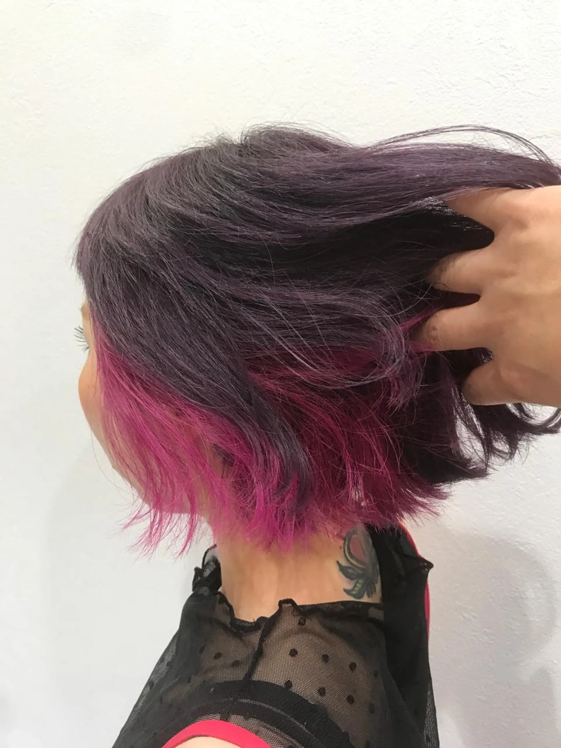 ショート パープルカラー ヘアカラー ブリーチカラー☆ 再生トリートメントのヘアスタイル