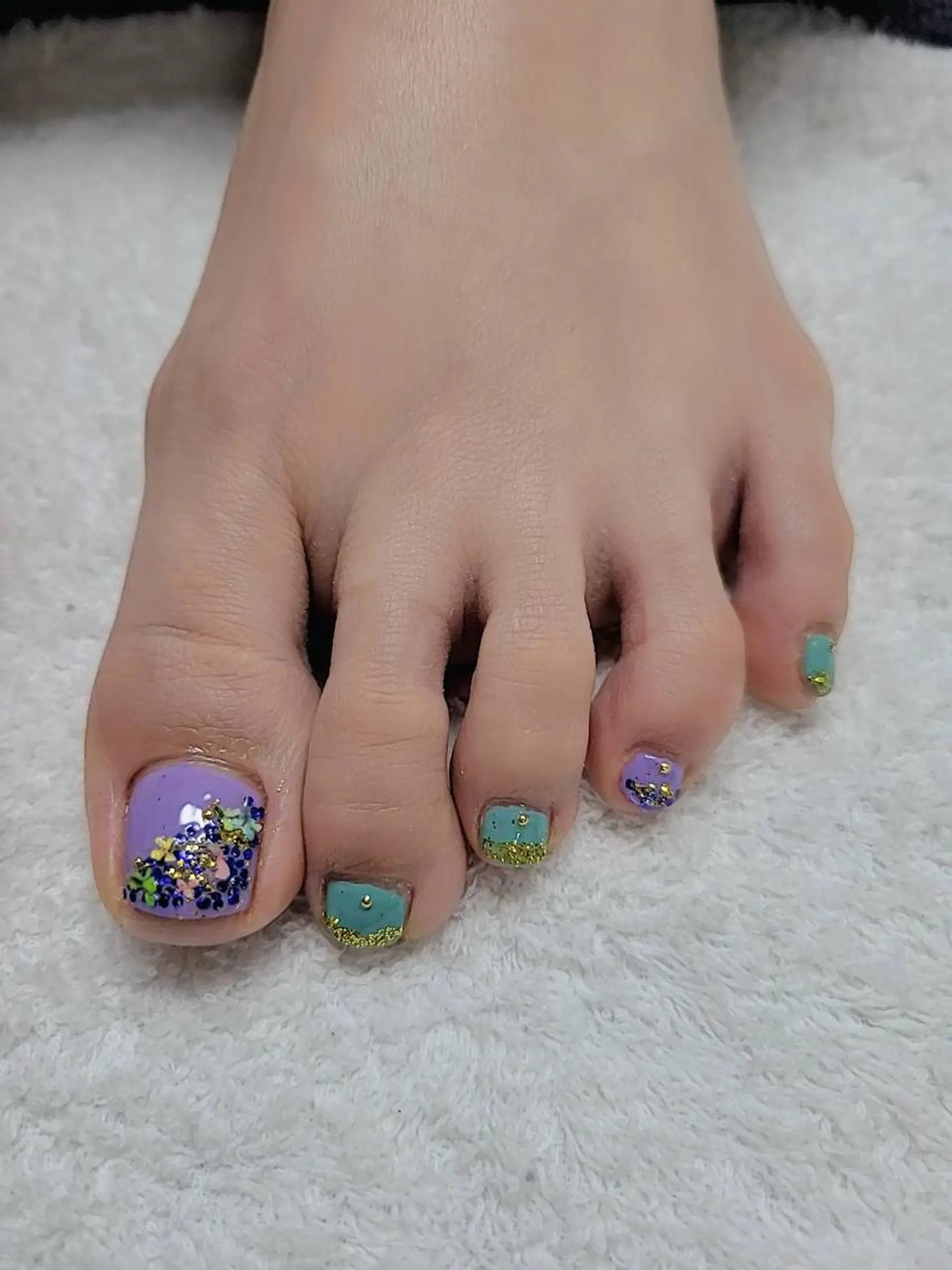 ネイル 松谷 麻里のマツエク・マツパデザイン