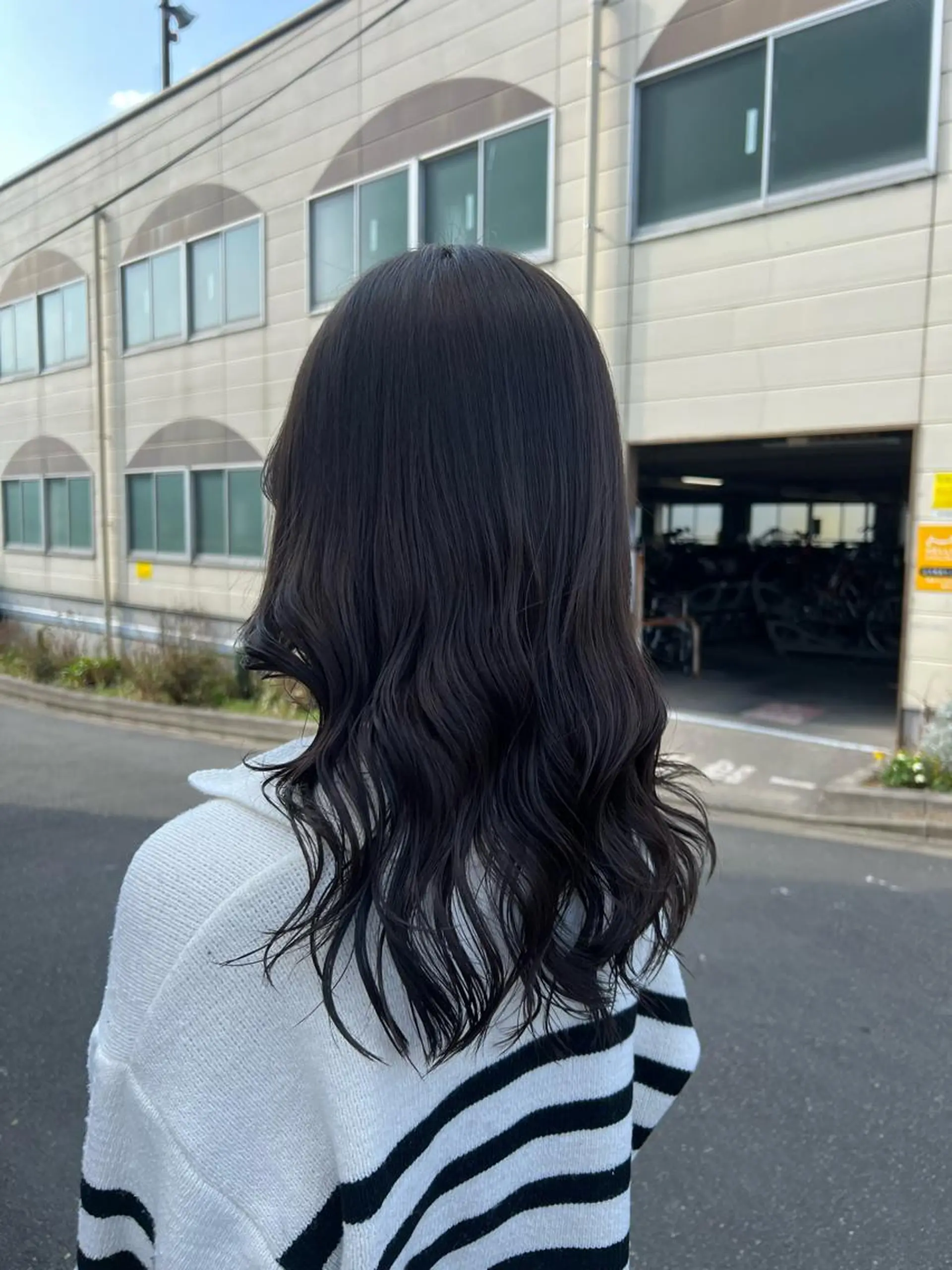 セミロング かわの ももな 💜ྀིのヘアスタイル
