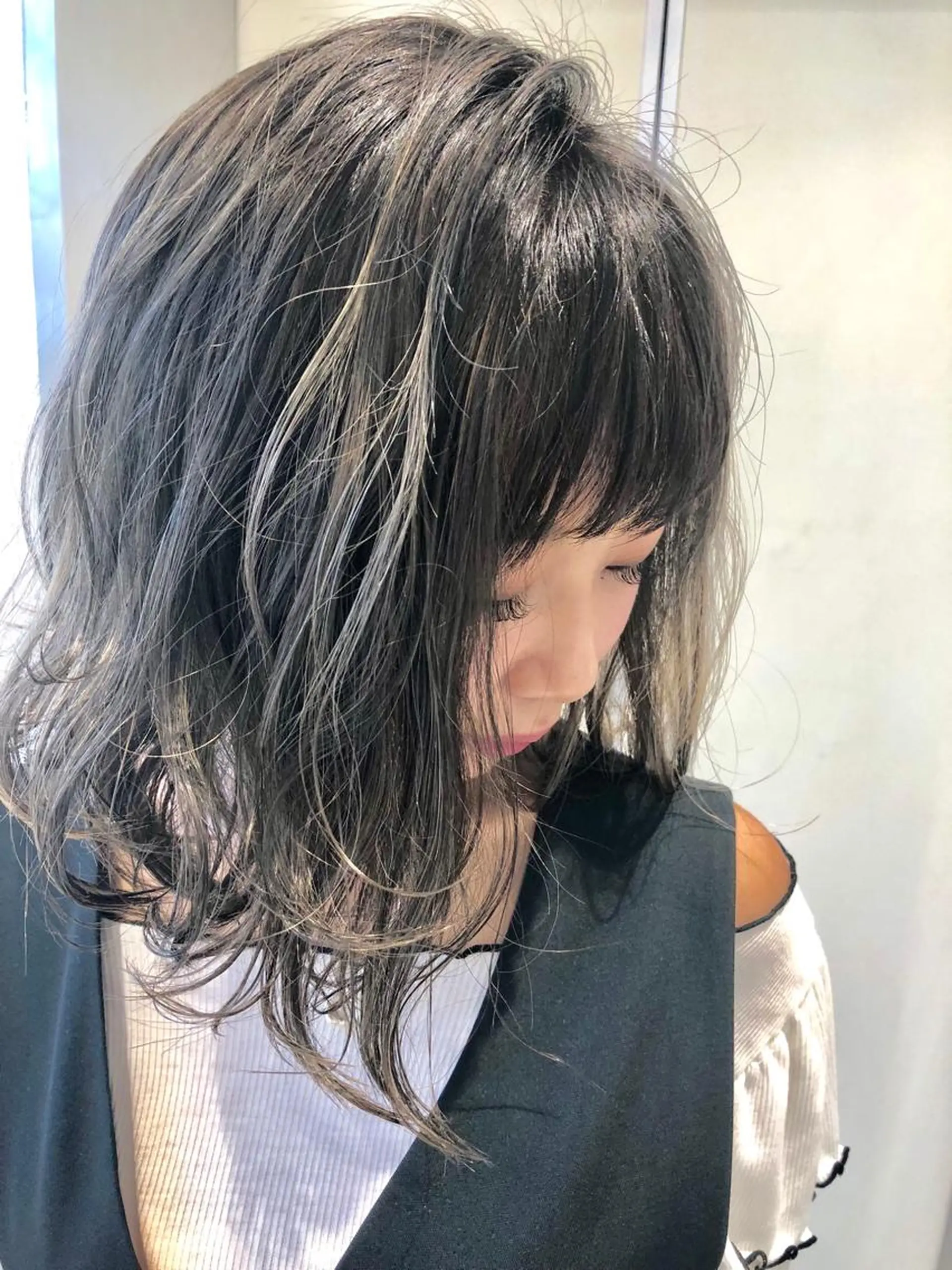 ショート カラー 店長 小池アキトのヘアスタイル