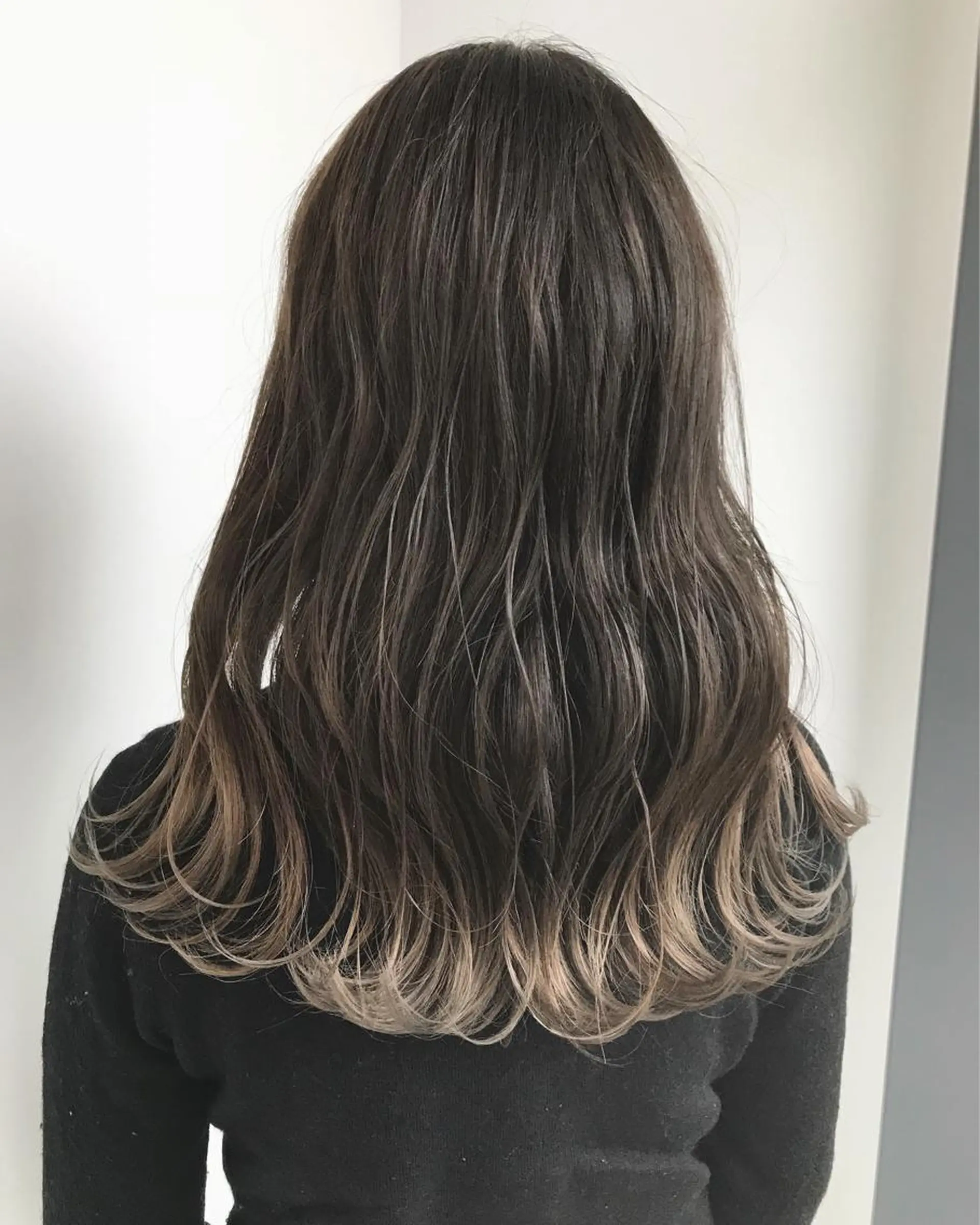 セミロング Ma chérie by lond金山所属・カット講師 久保匠のヘアスタイル