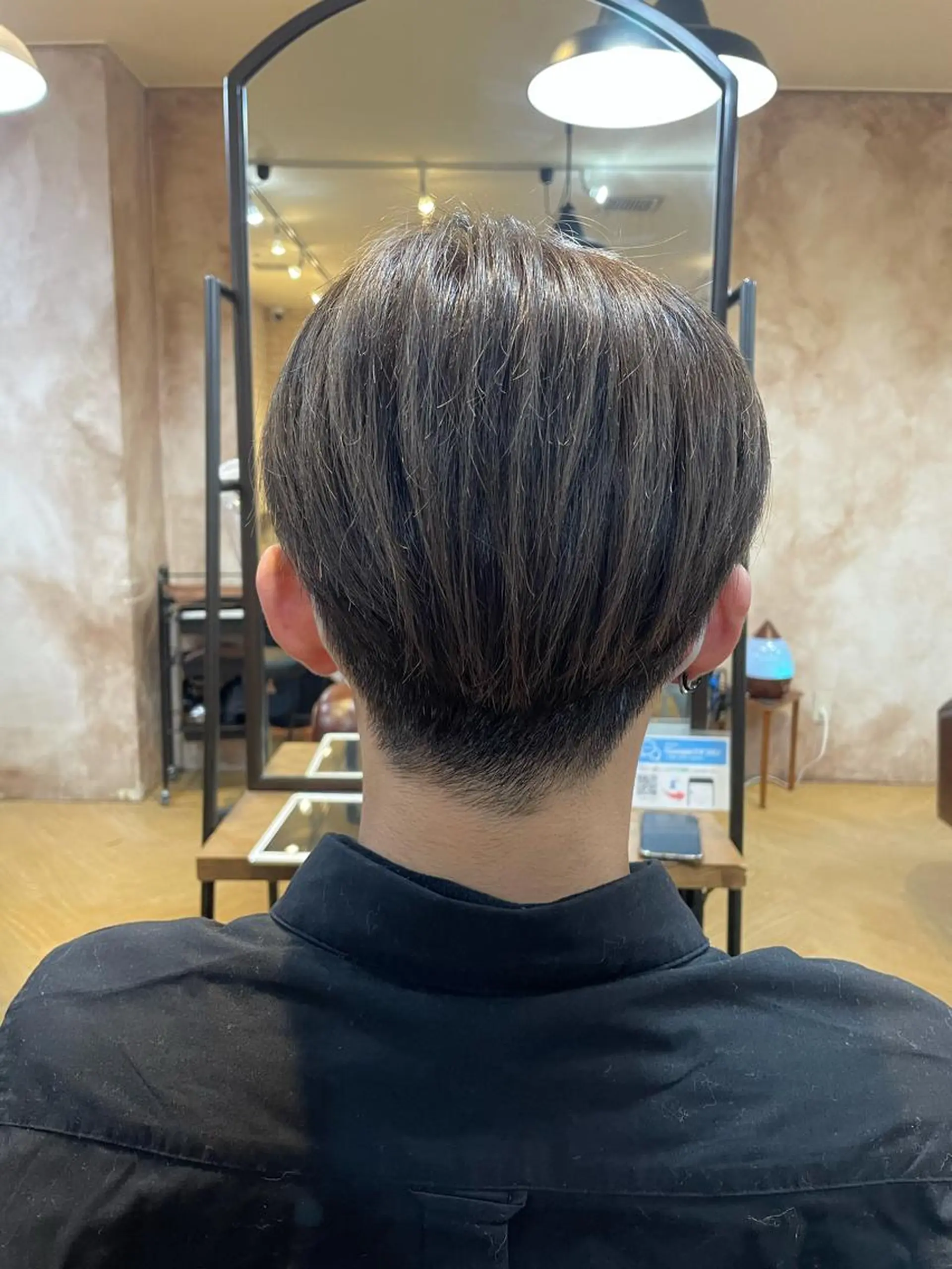 カラー MIKU ナチュラルヘア✂️✨のヘアスタイル