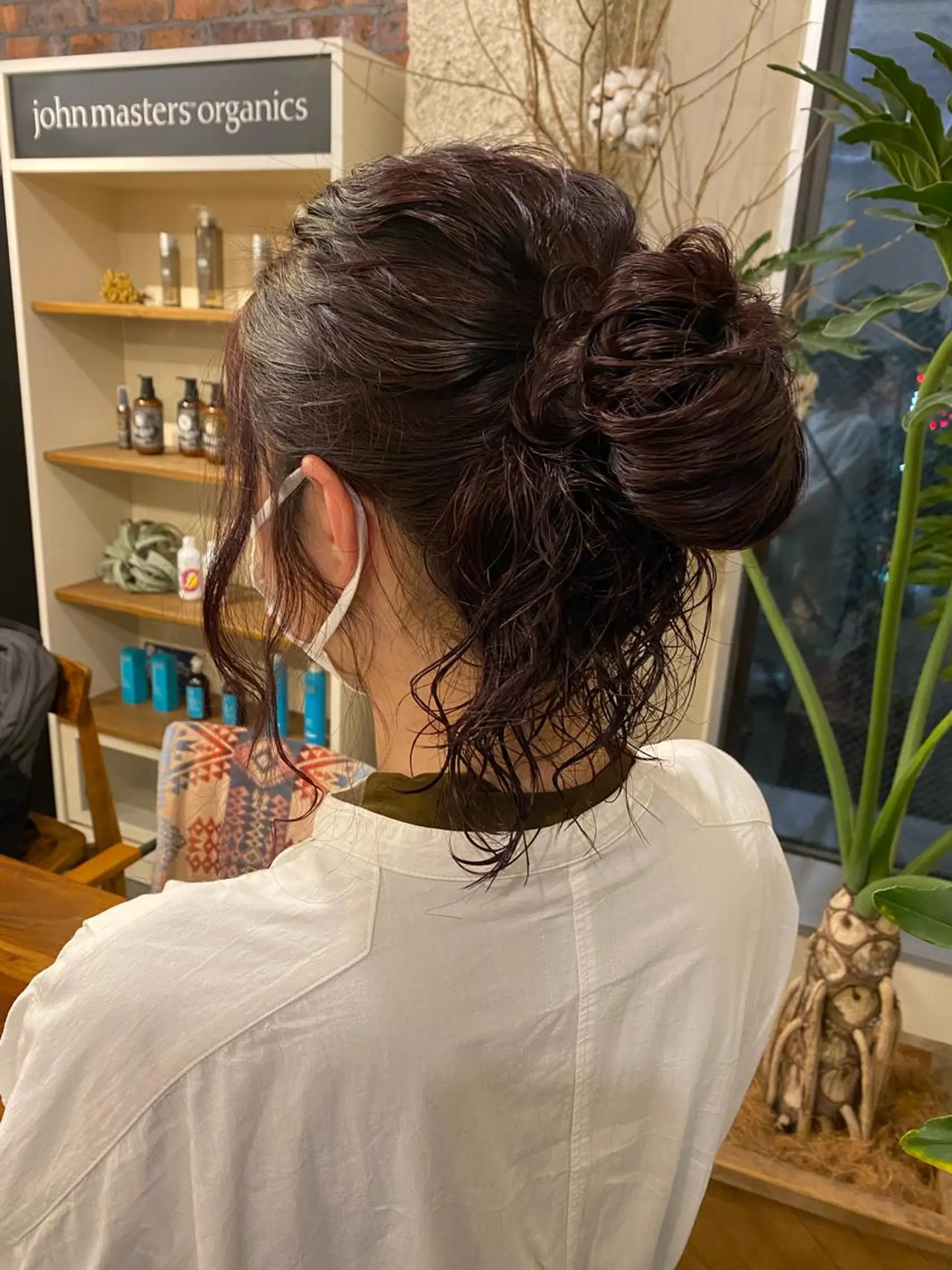 セミロング カラー レッドカラー the BRIDGE 加藤みのりのヘアスタイル