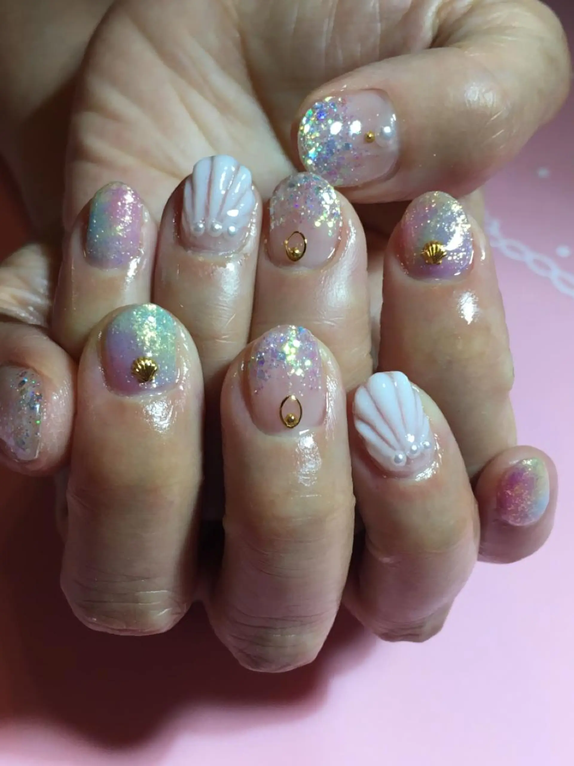 ネイル 古川 里美のネイルデザイン