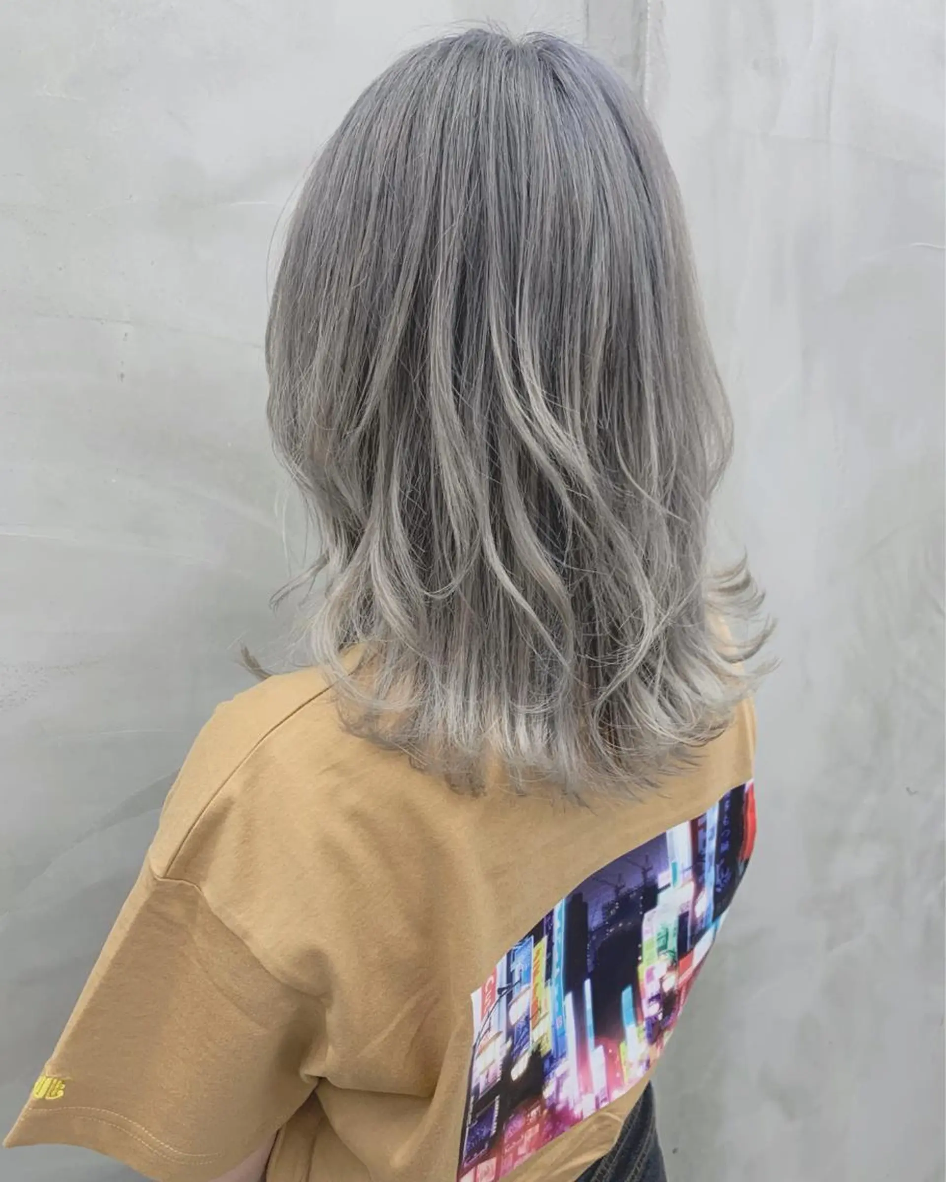 ミディアム カラー suu所属・🐝 hachi🐝のヘアスタイル