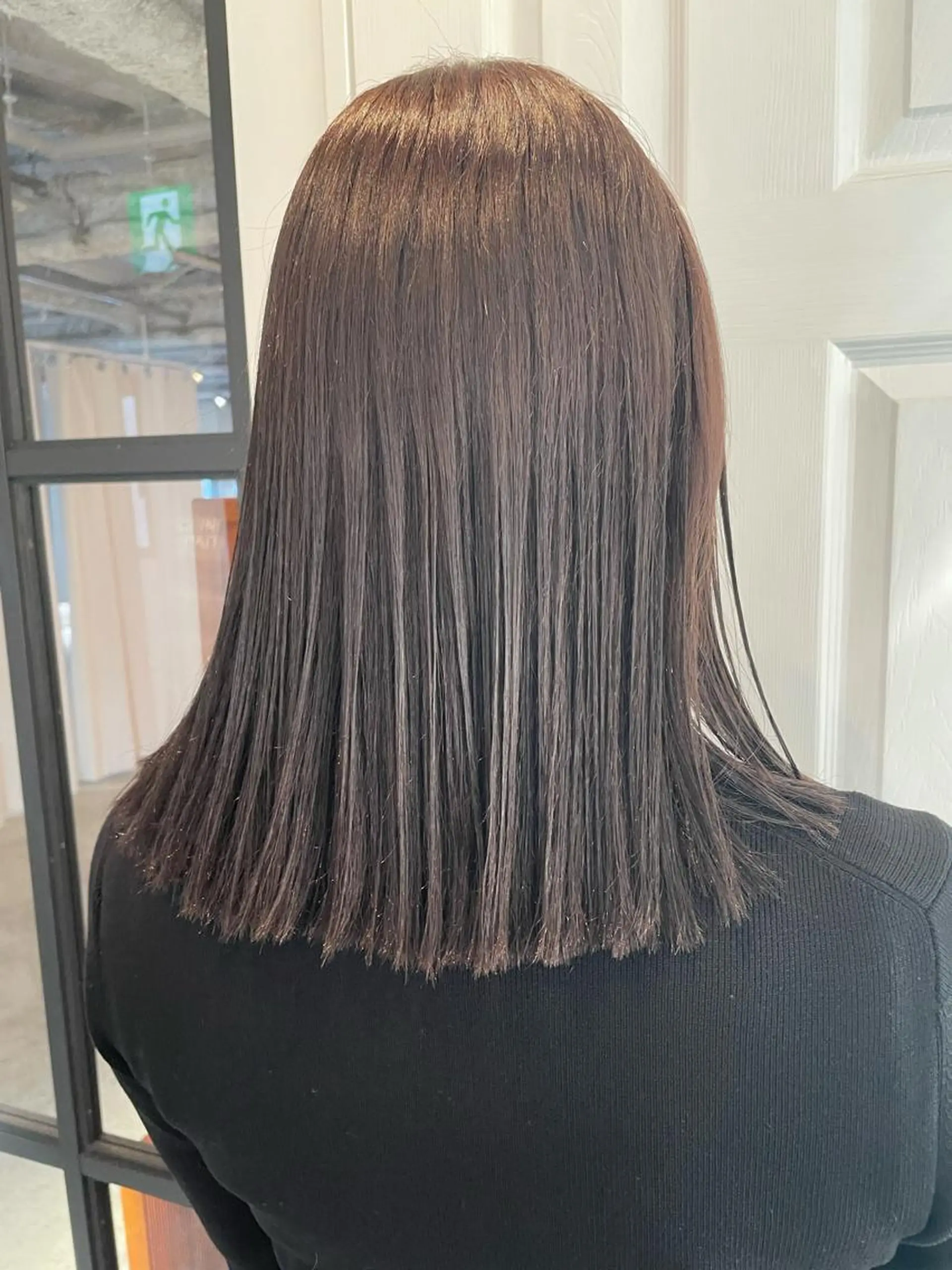 セミロング カラー ヘアアレンジ REONA🪽✨薬院 レイヤーカット🫧のヘアスタイル