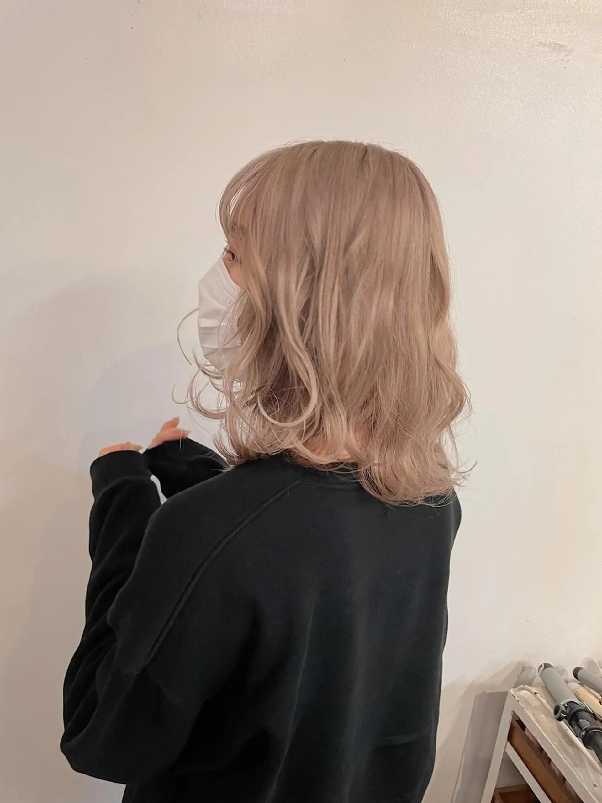 セミロング カラー ブリーチ ケアブリーチ ハイトーンカラー カット ヘアカラー h a k u 大倉 卓人のヘアスタイル