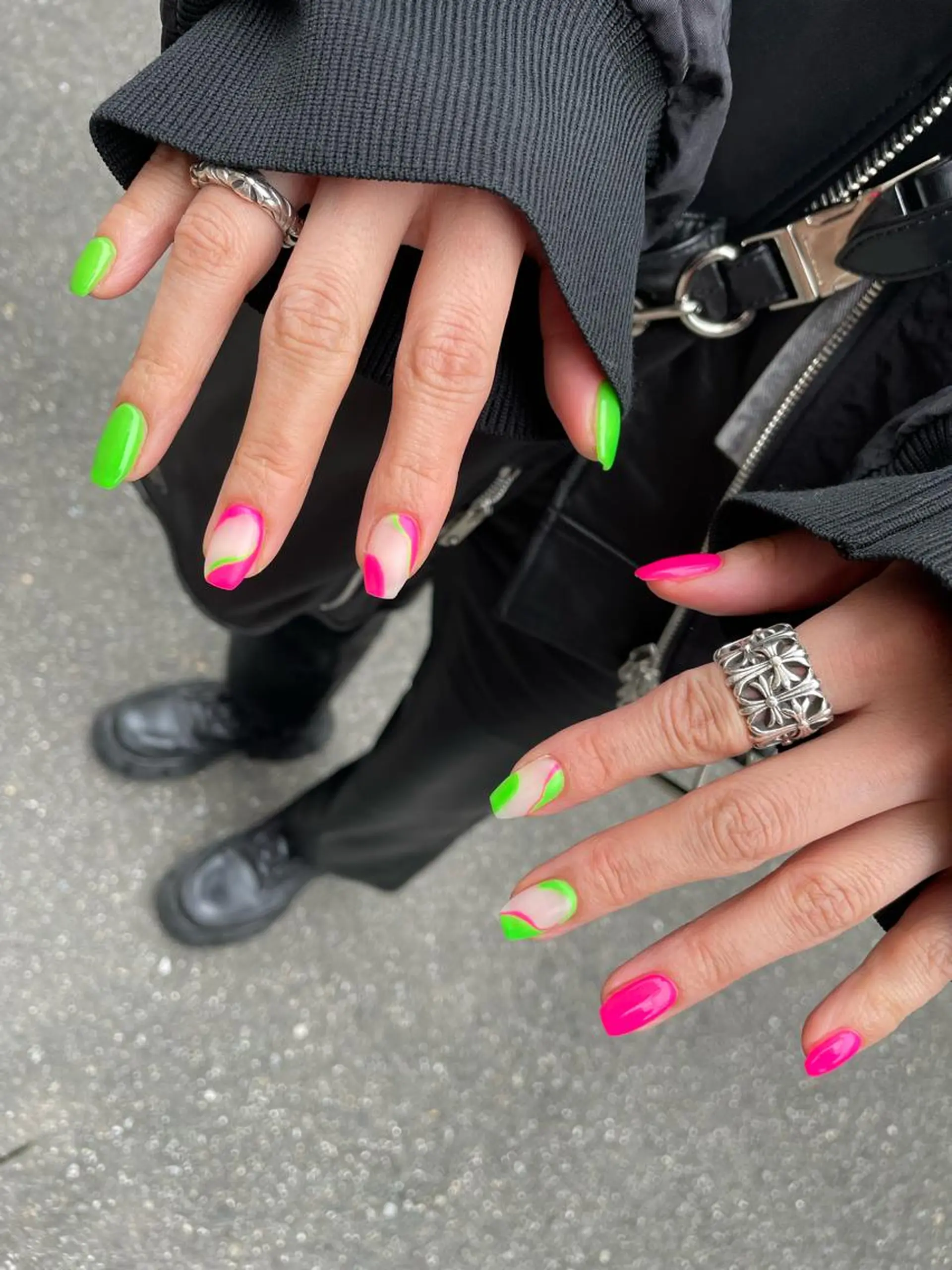 ロング カラー ヘアアレンジ キッズ ネイル マツエク・マツパ アイブロウ 福田 加奈のネイルデザイン