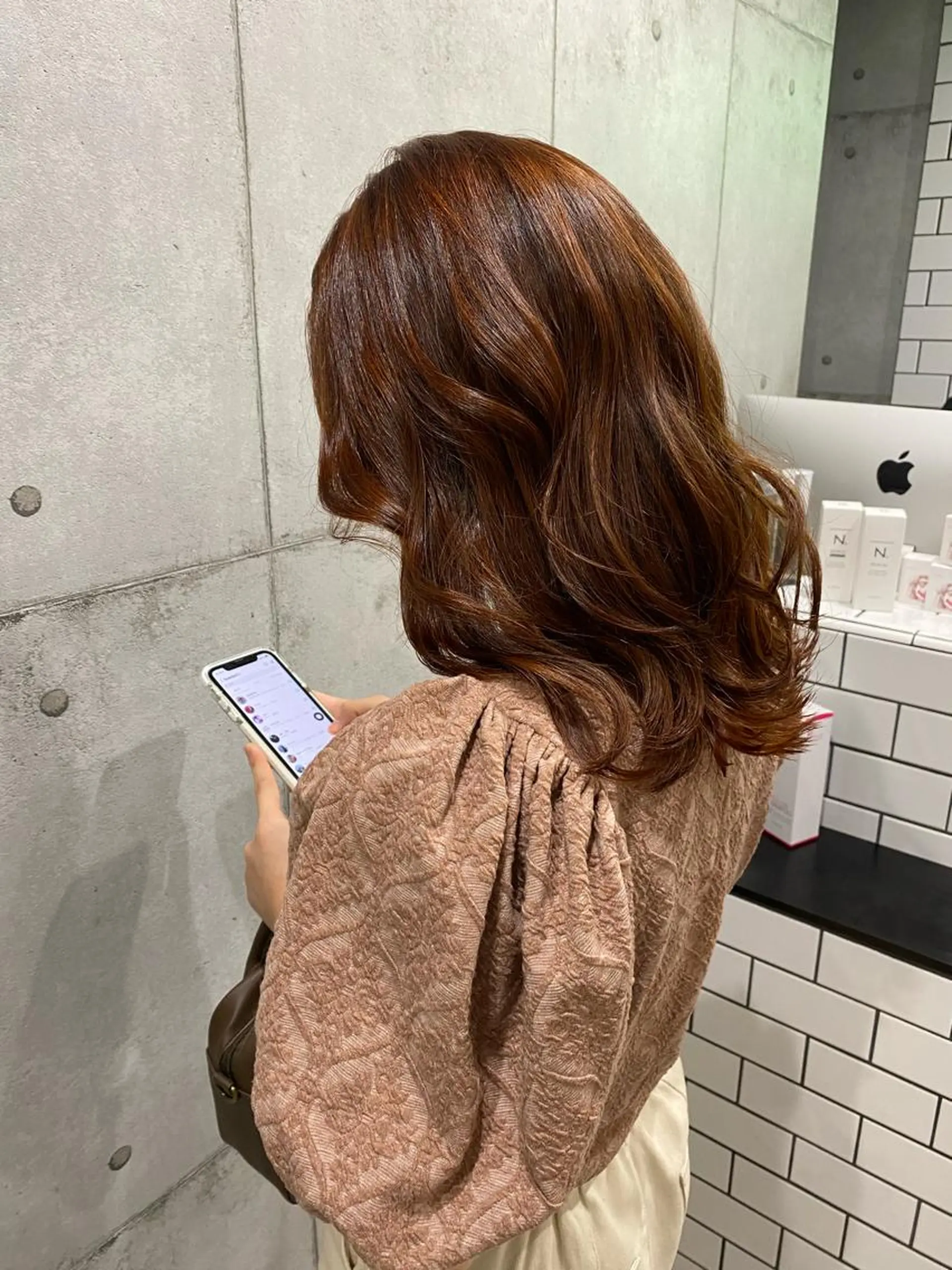 ミディアム newi赤羽 HINATAのヘアスタイル