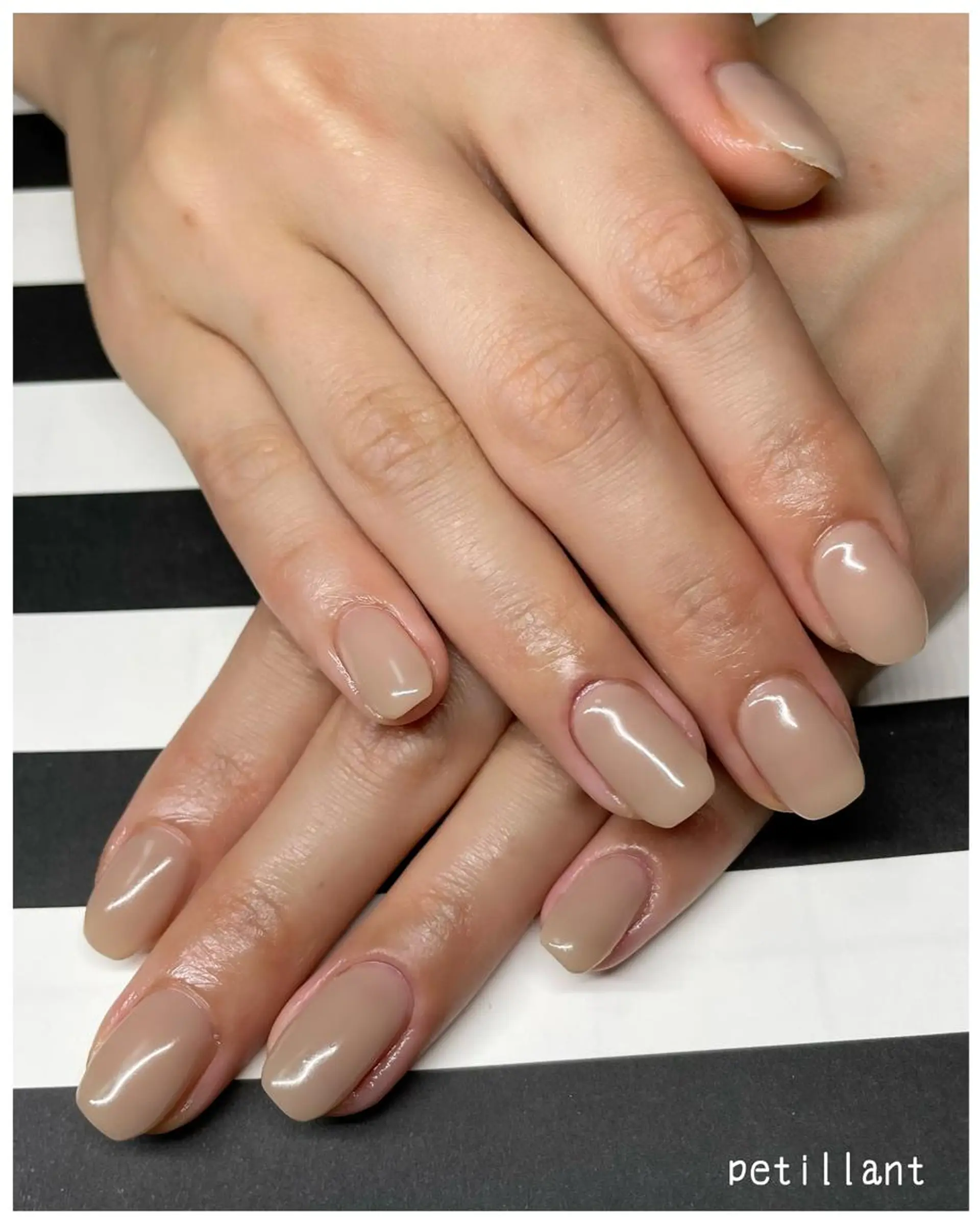 ネイル シンプルネイル nail salon petillantのネイルデザイン
