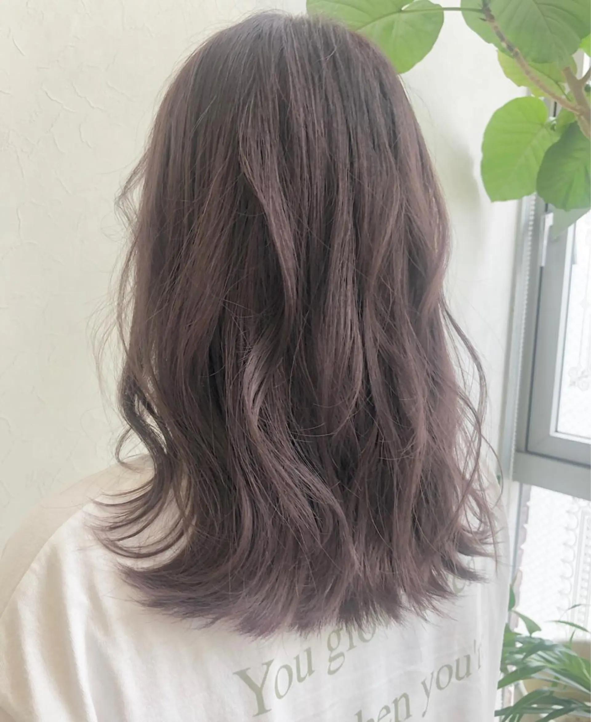 セミロング カラー カット 縮毛矯正 トリートメント nakahara madokaのヘアスタイル