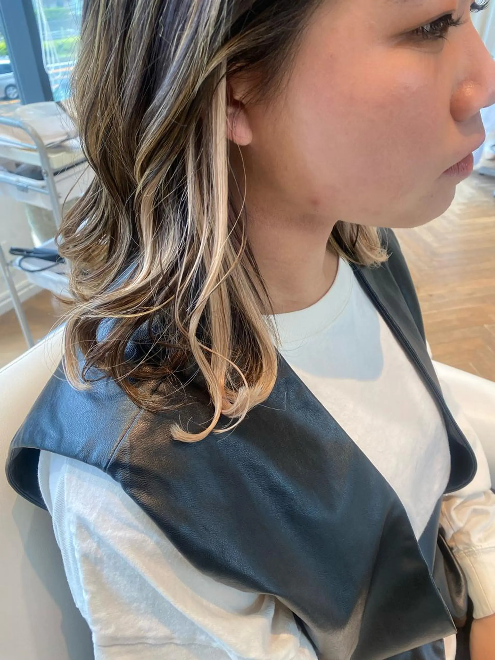 ミディアム エクステ 増井 彩乃のヘアスタイル