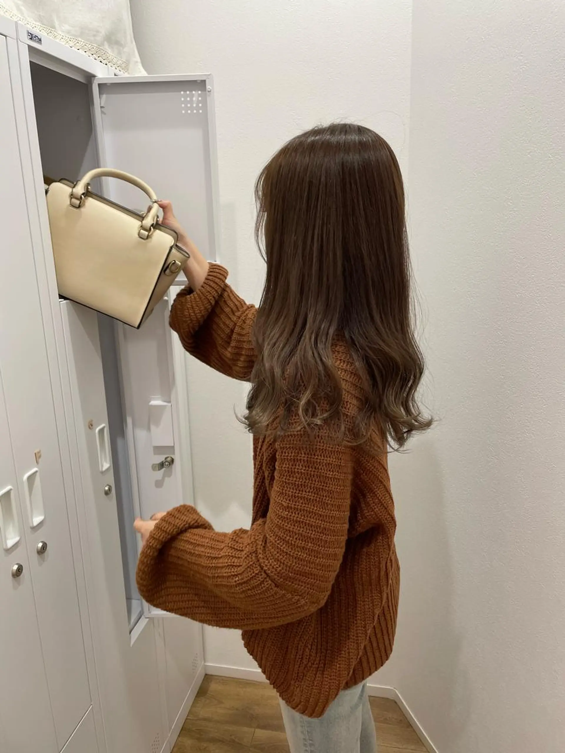 セミロング トリートメント カット トリートメント 山本 愛永のヘアスタイル