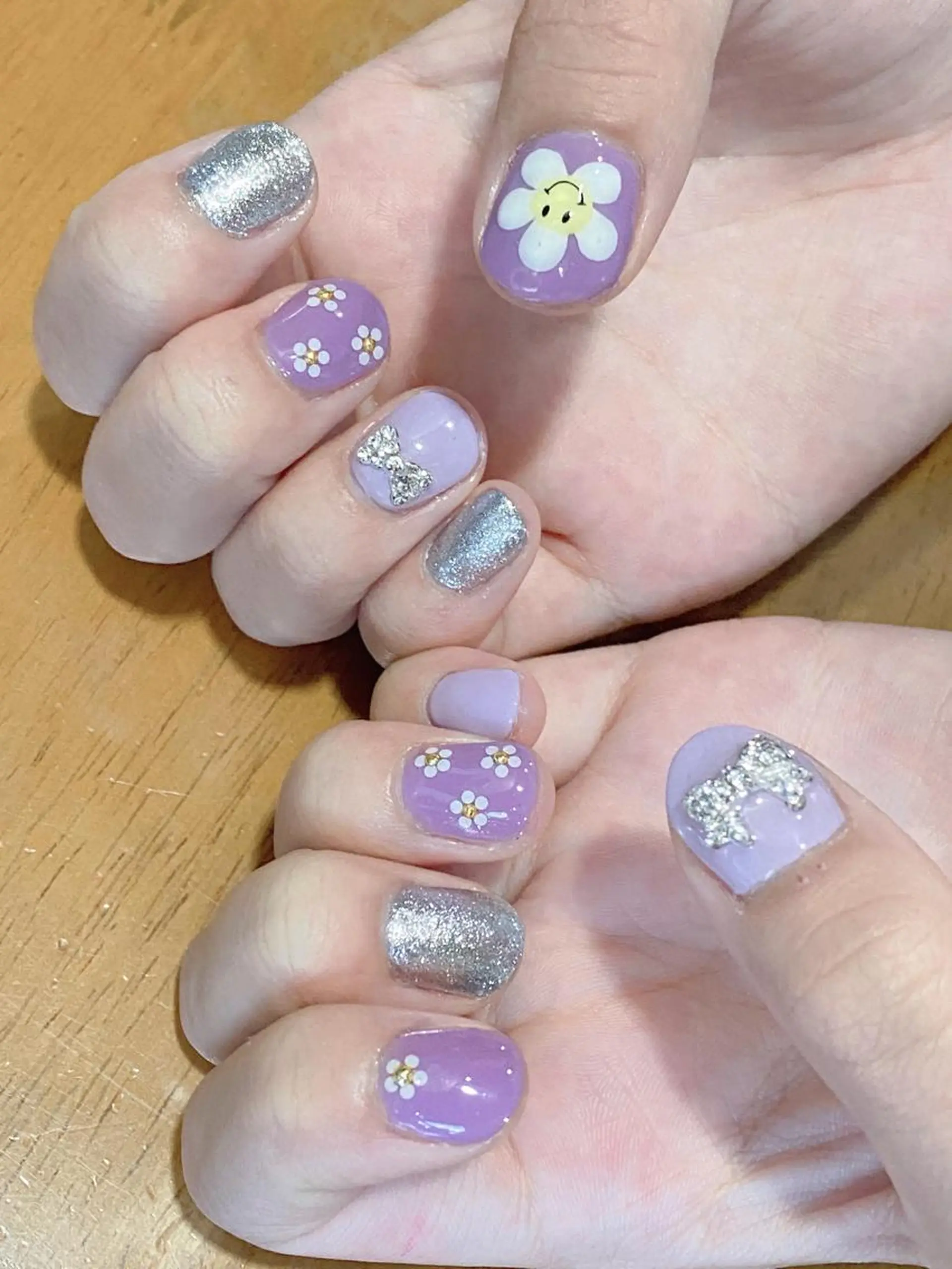 ネイル 田口 美奈のヘアスタイル