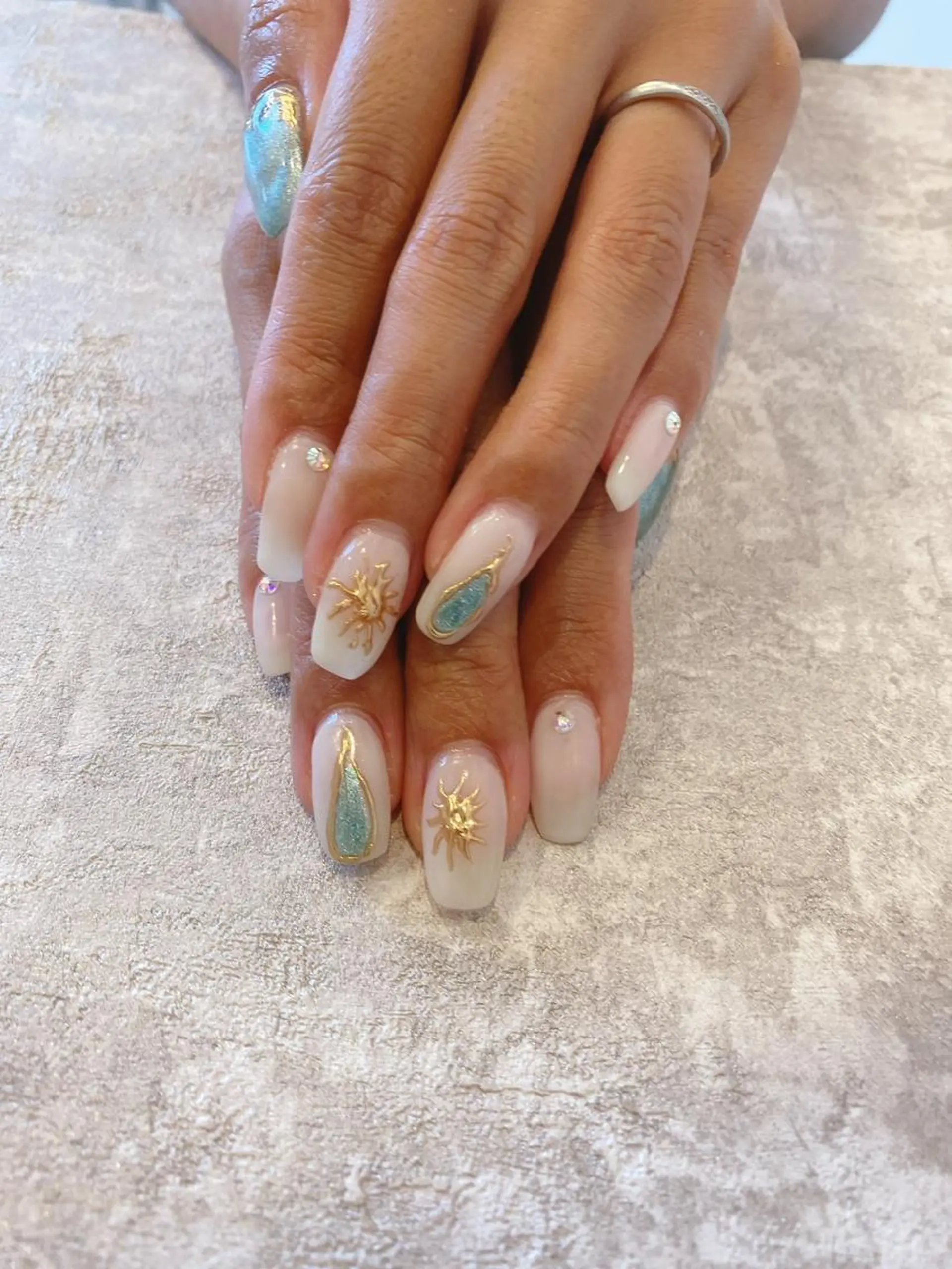 ネイル ハンドネイル B.S. RePiのエステ・リラクイメージ