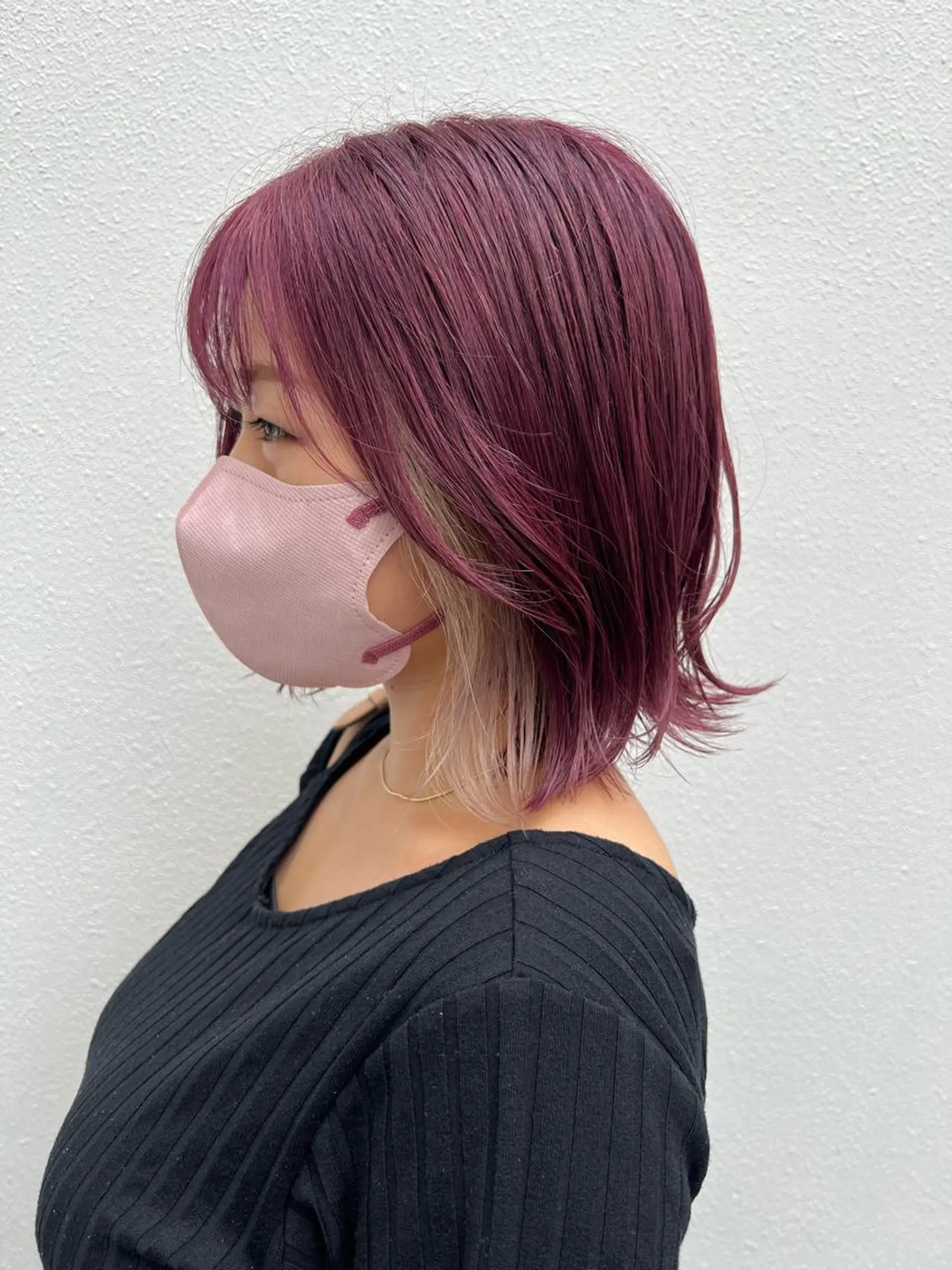 ショート カラー ヘアアレンジ パープルカラー シルバー ホワイトシルバー 「sumi」 AMIのヘアスタイル