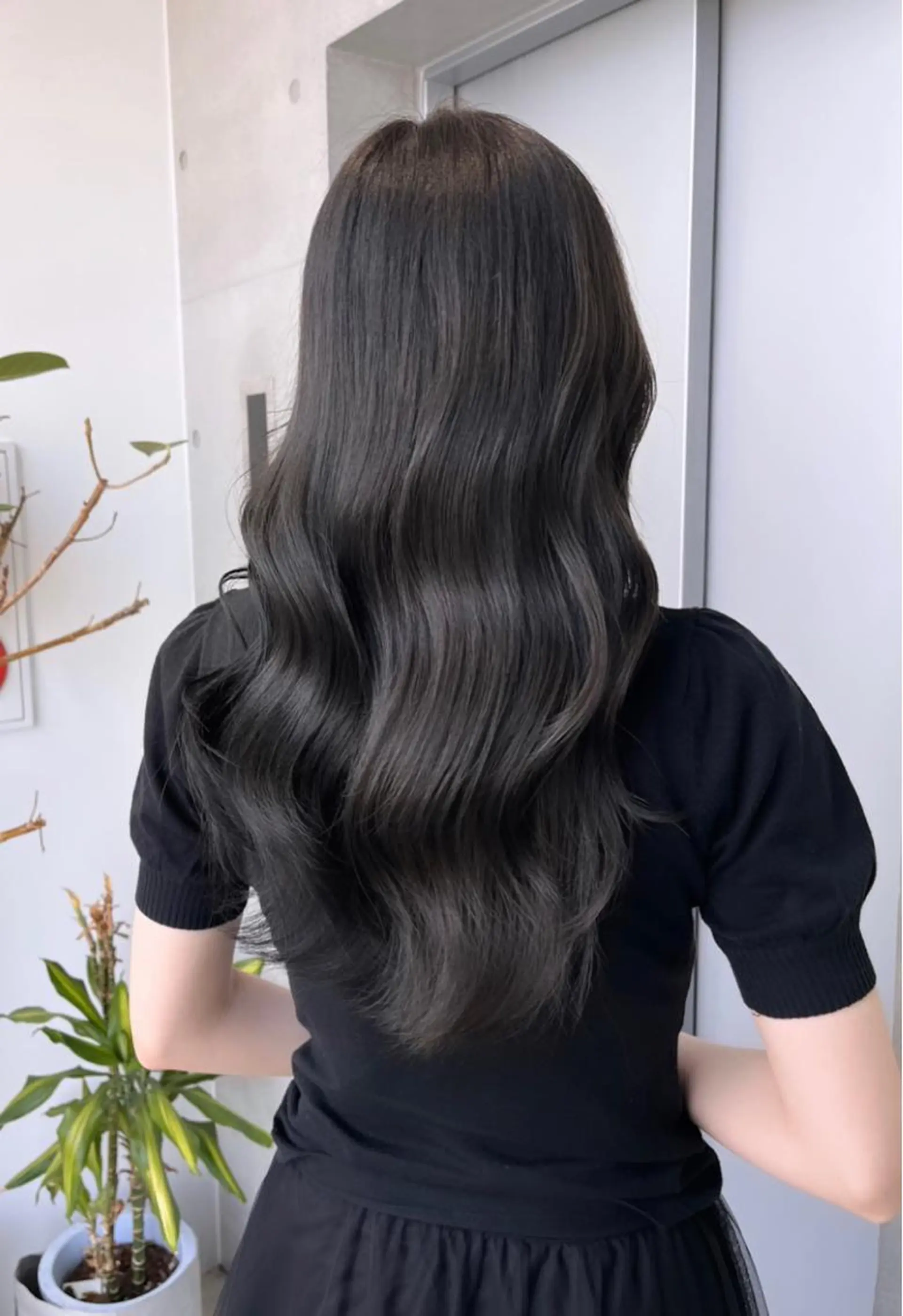 ミディアム カット ヘアカラー トリートメント 🌫️大人韓国ヘア 🌫️naoyaのヘアスタイル