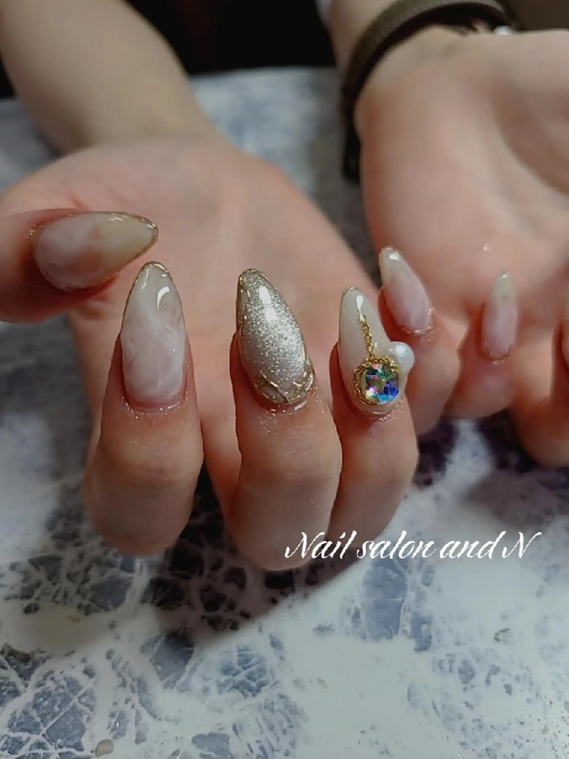 ネイル and Nのネイルデザイン