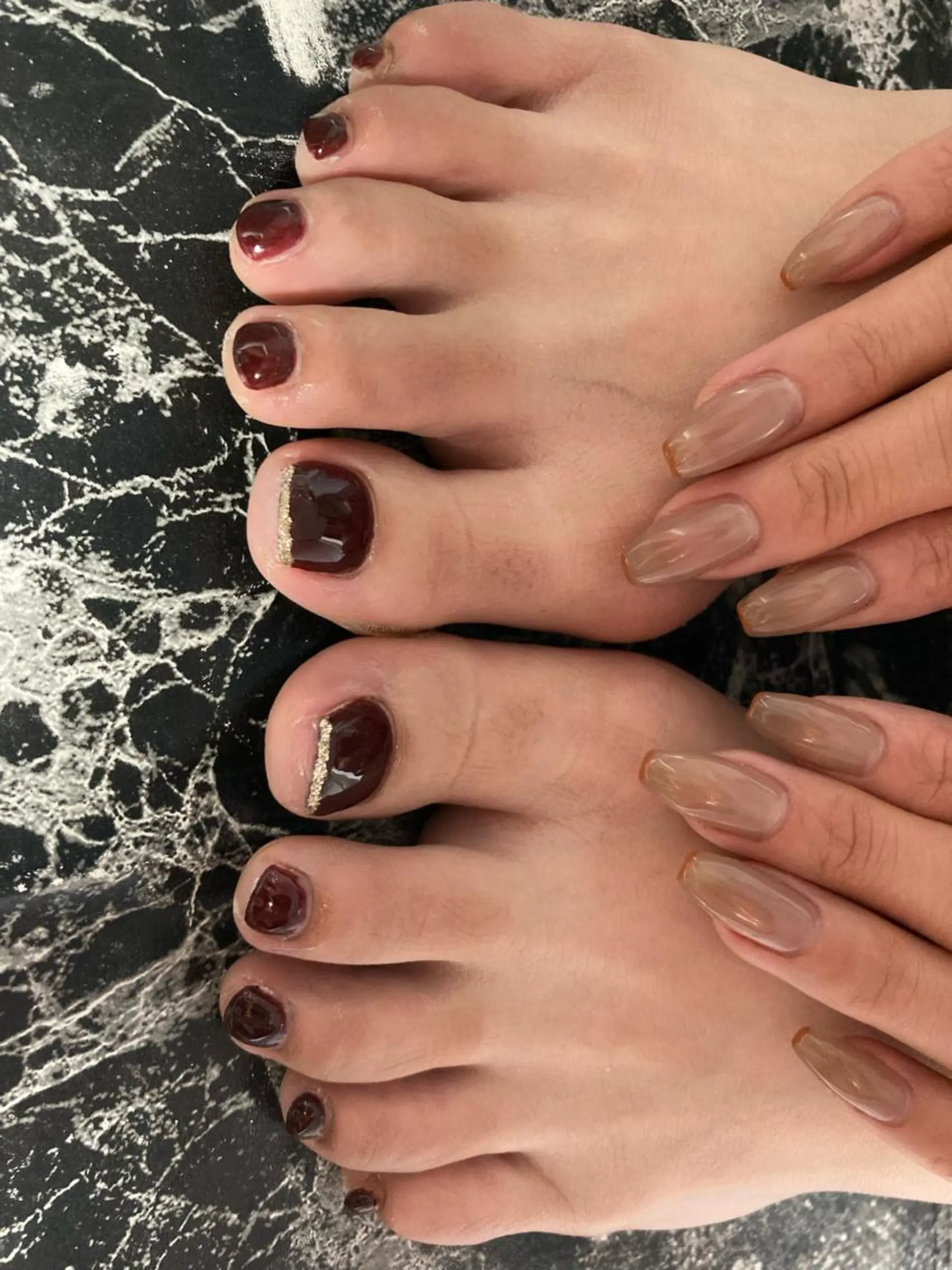 ショート ネイル ハンドネイル フットネイル ✴︎ Delightのネイルデザイン