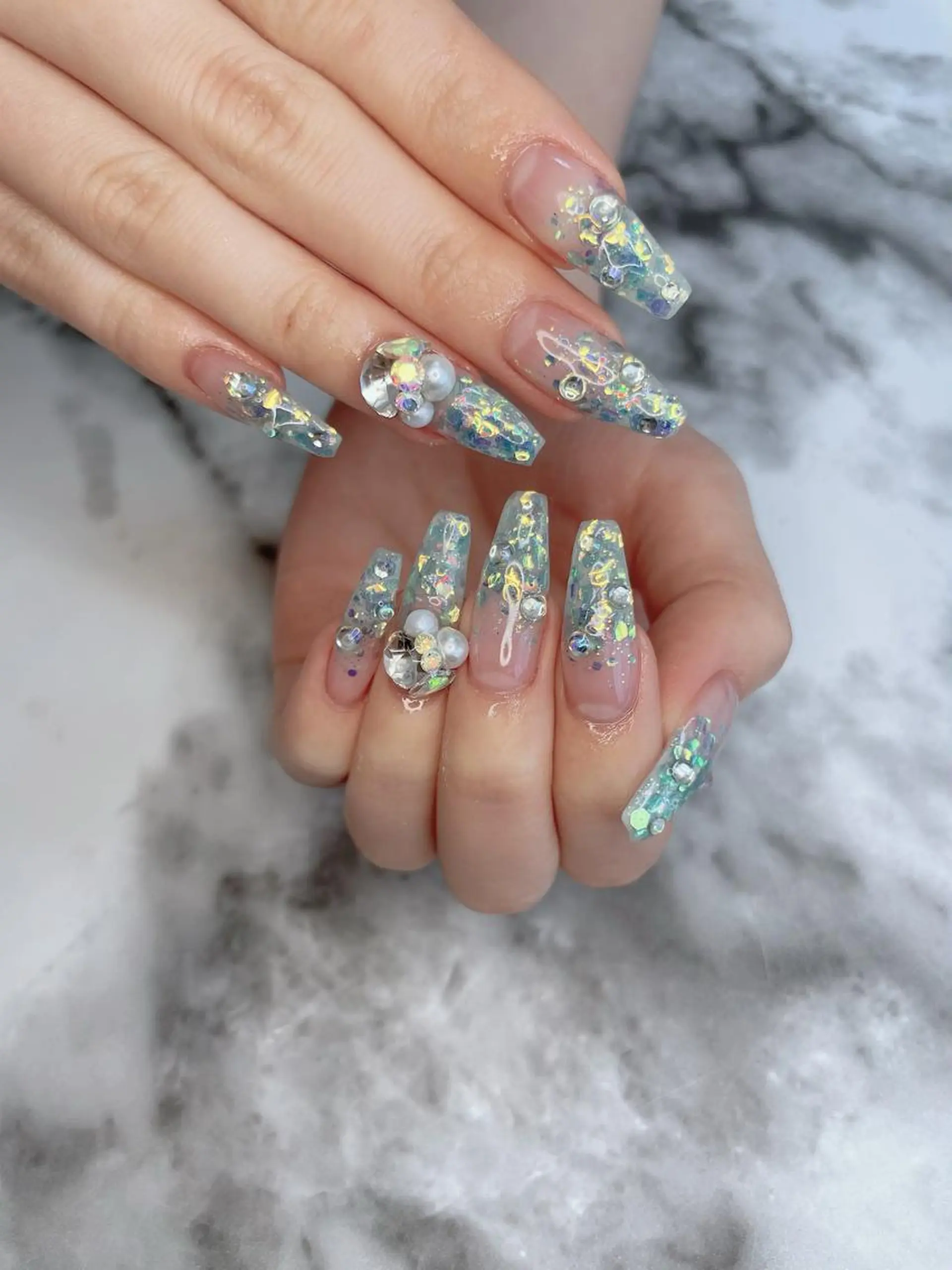 ネイル ロングネイル ハンドネイル Kayo 💅のネイルデザイン