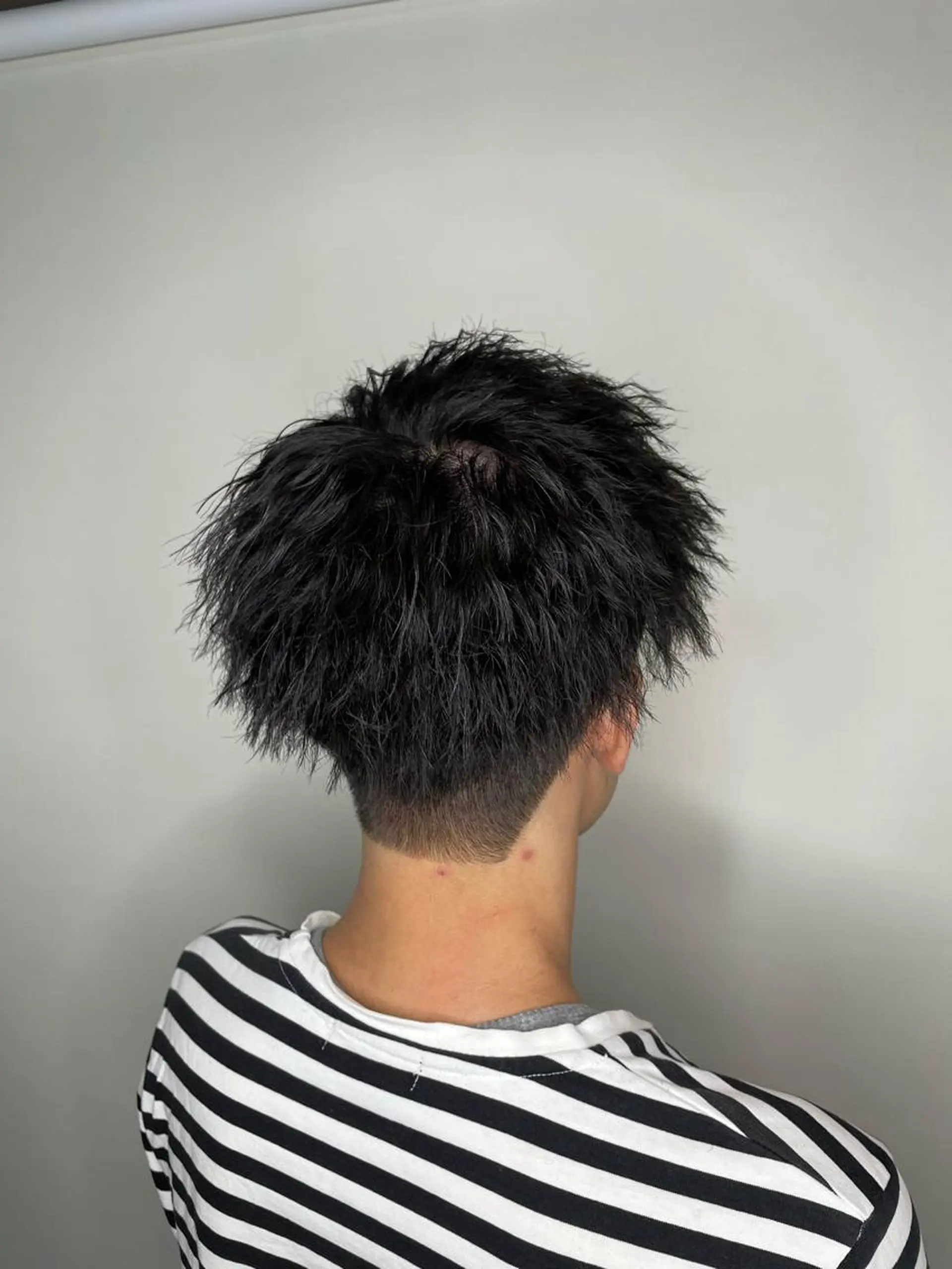 パーマ メンズ メンズパーマ メンズツイストパーマ ツイストパーマ 渋谷/フェード/ 國分 翔のヘアスタイル