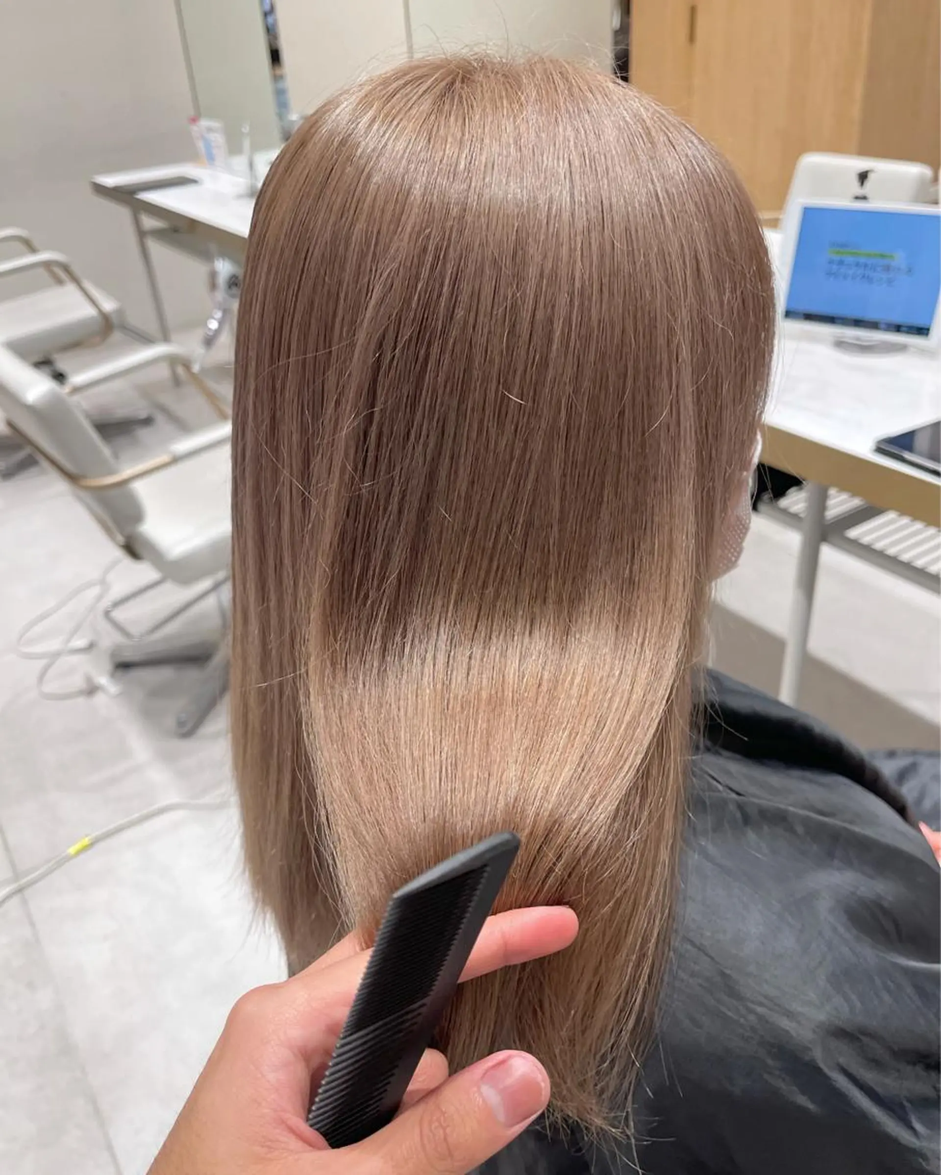 ミディアム カラー カット ヘアカラー トリートメント ヘアセット レイヤーカット/ボブ /縮毛矯正✨大輝のヘアスタイル