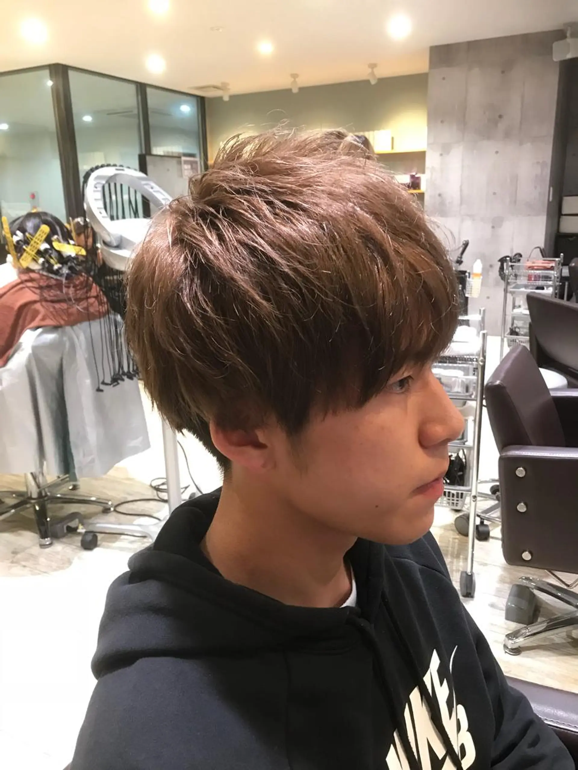 ショート カラー パーマ ヘアアレンジ メンズ キッズ ネイル マツエク・マツパ カット ヘアカラー トリートメント EnBlesS西宮 マンツーマン神道有基のヘアスタイル