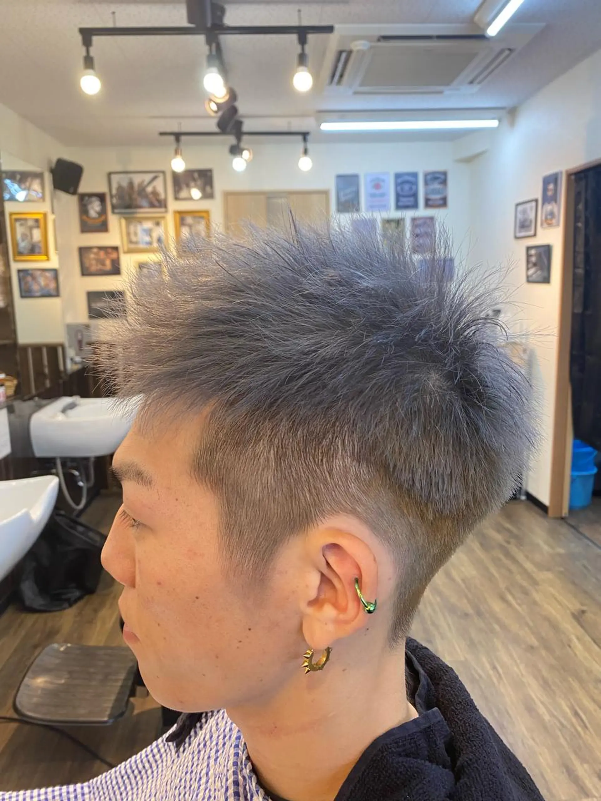 ショート カラー 中田 孝之のヘアスタイル