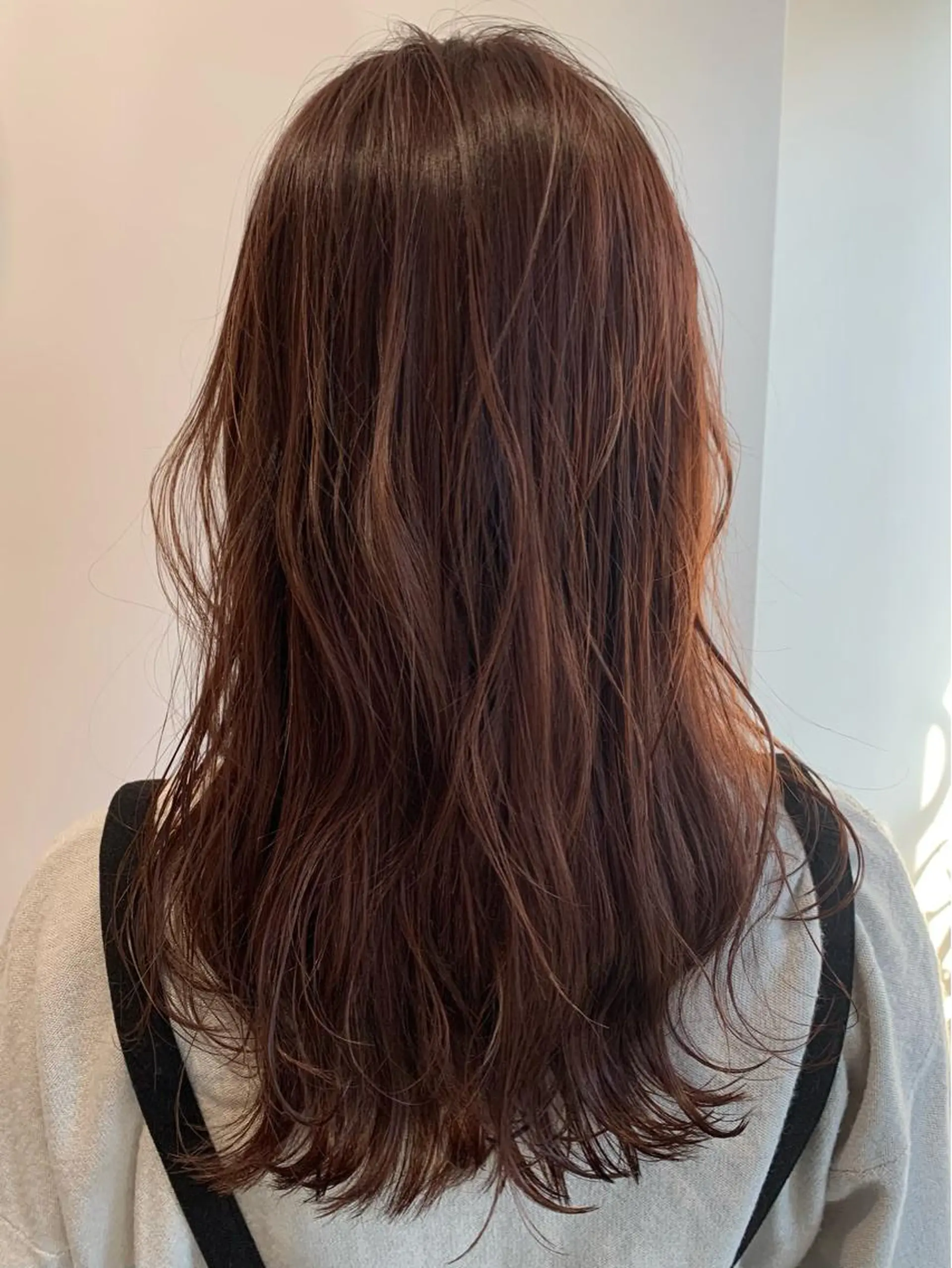 ミディアム カラー ブラウンカラー 透明感カラー レッドカラー レッドブラウン Chlom🌿Top Stylist沖田のヘアスタイル