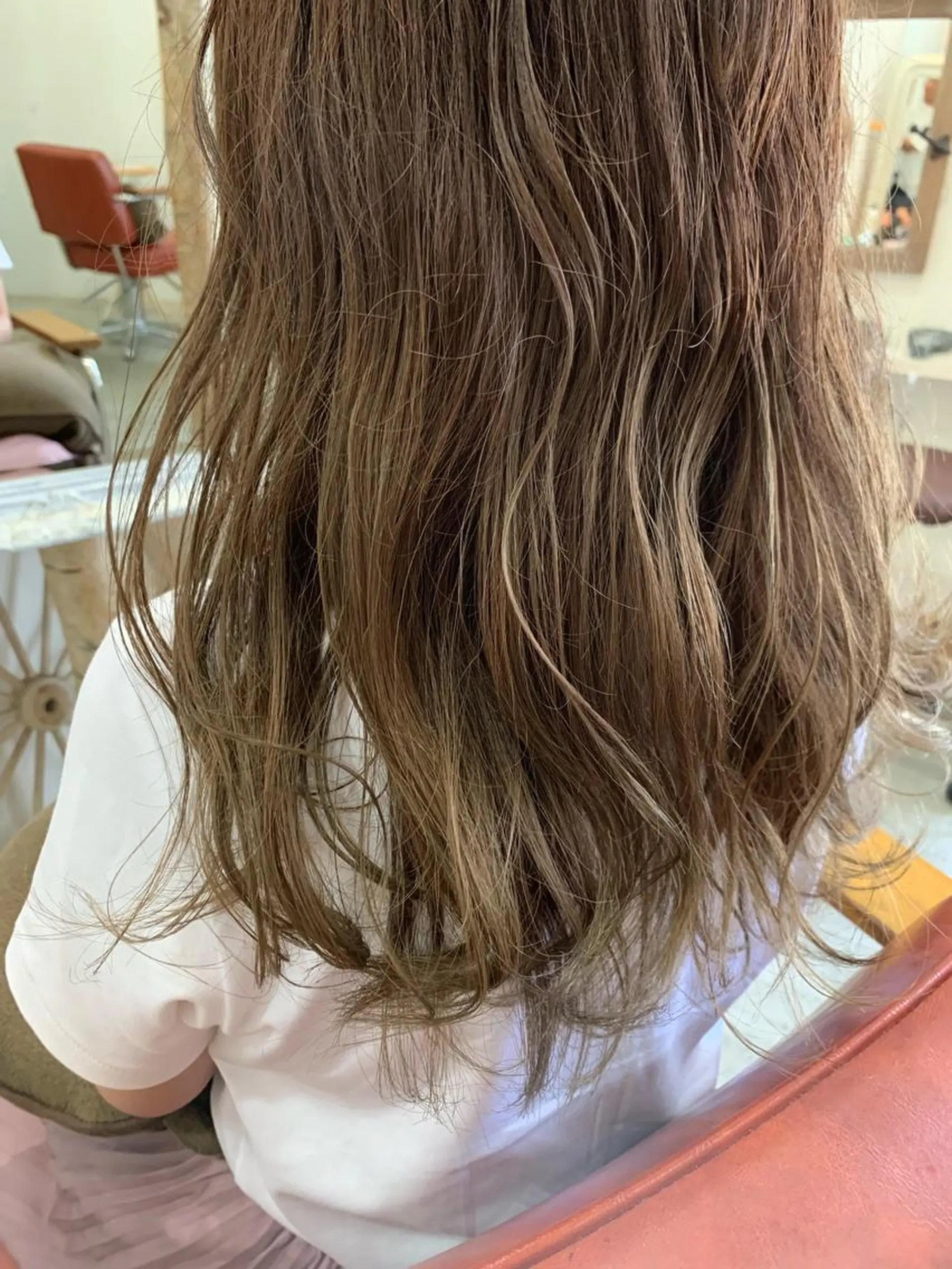 セミロング カラー カット ヘアカラー fio マナミのヘアスタイル