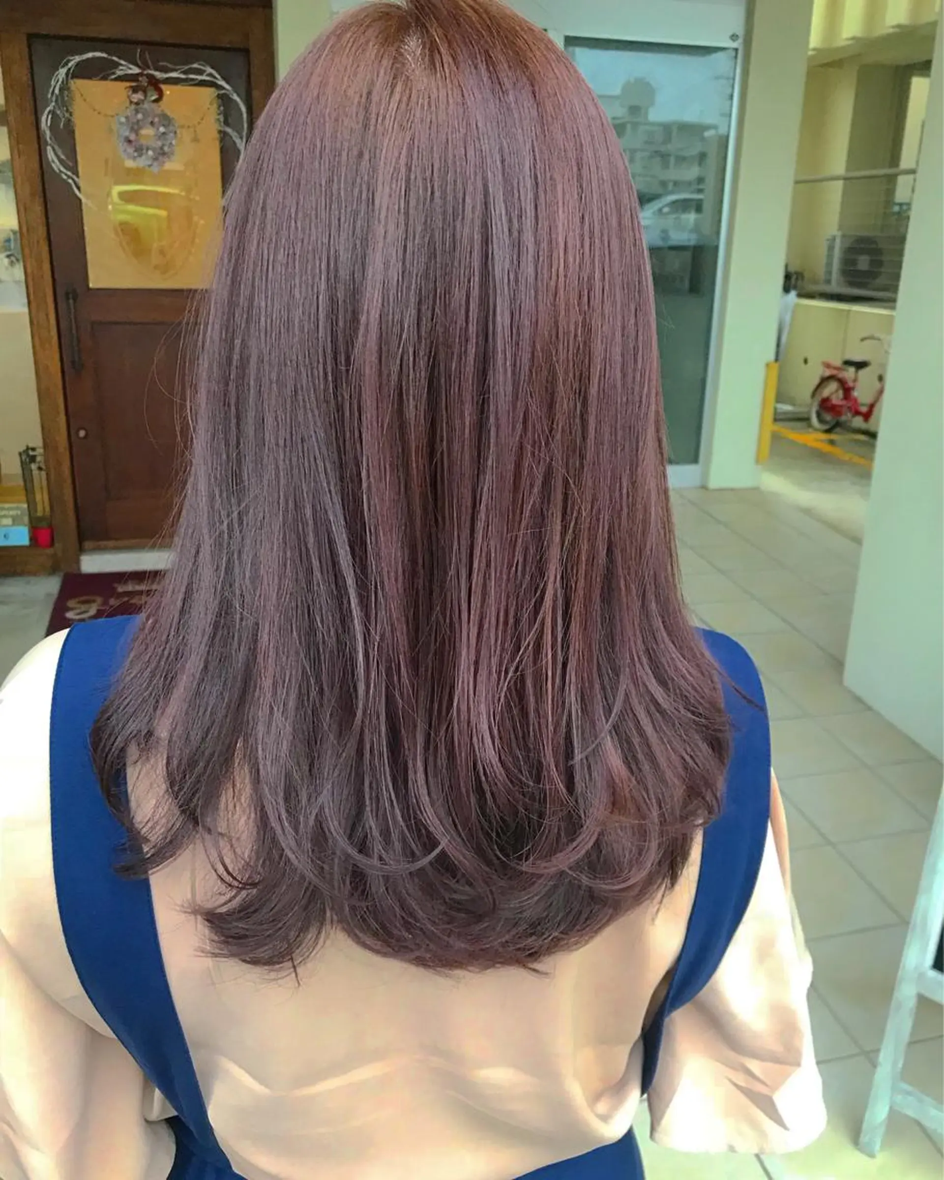 ミディアム カラー パープルカラー grand juteのヘアスタイル