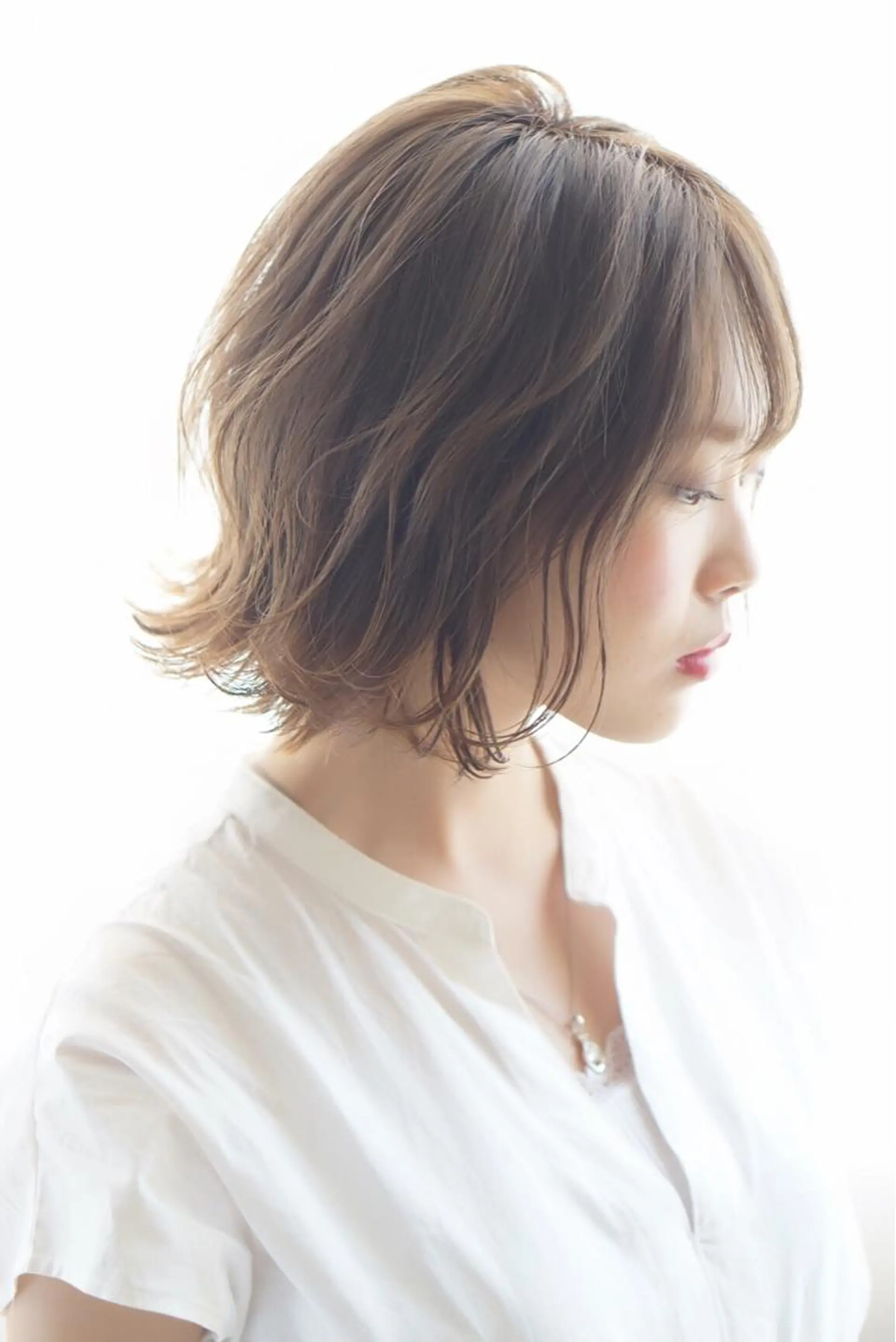 カラー ブリーチ グレージュ ディレクター ノナカのヘアスタイル