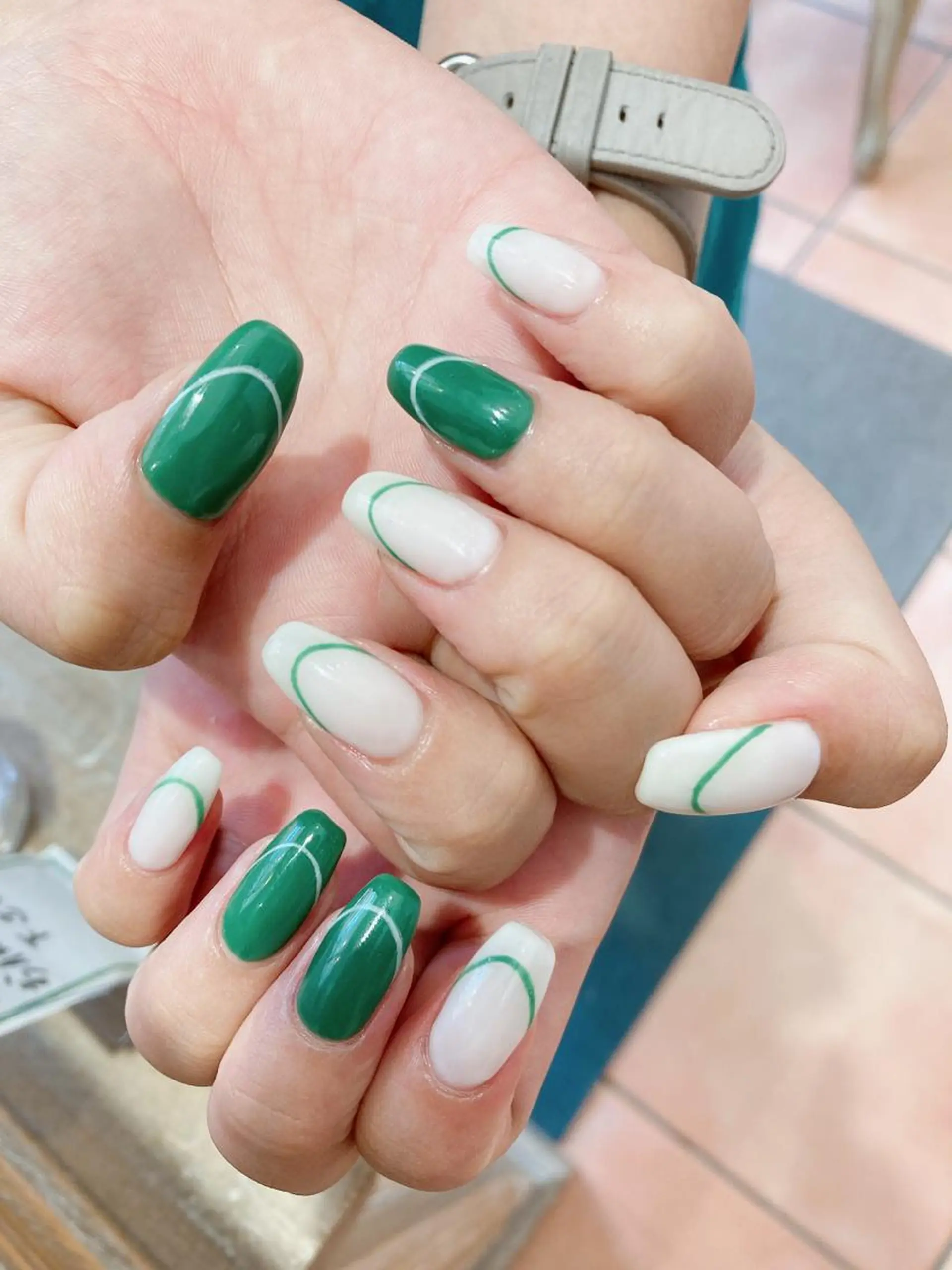 ネイル Nest 平出のネイルデザイン