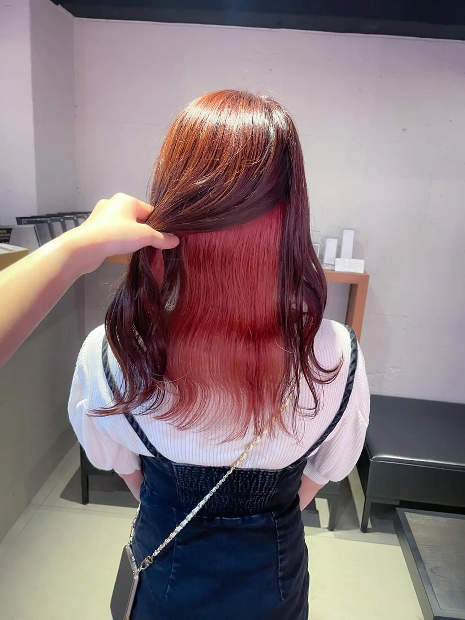 ロング カラー インナーカラー ピンクカラー 🐺ウルフオタク🐺 ハイトーン/moeのヘアスタイル