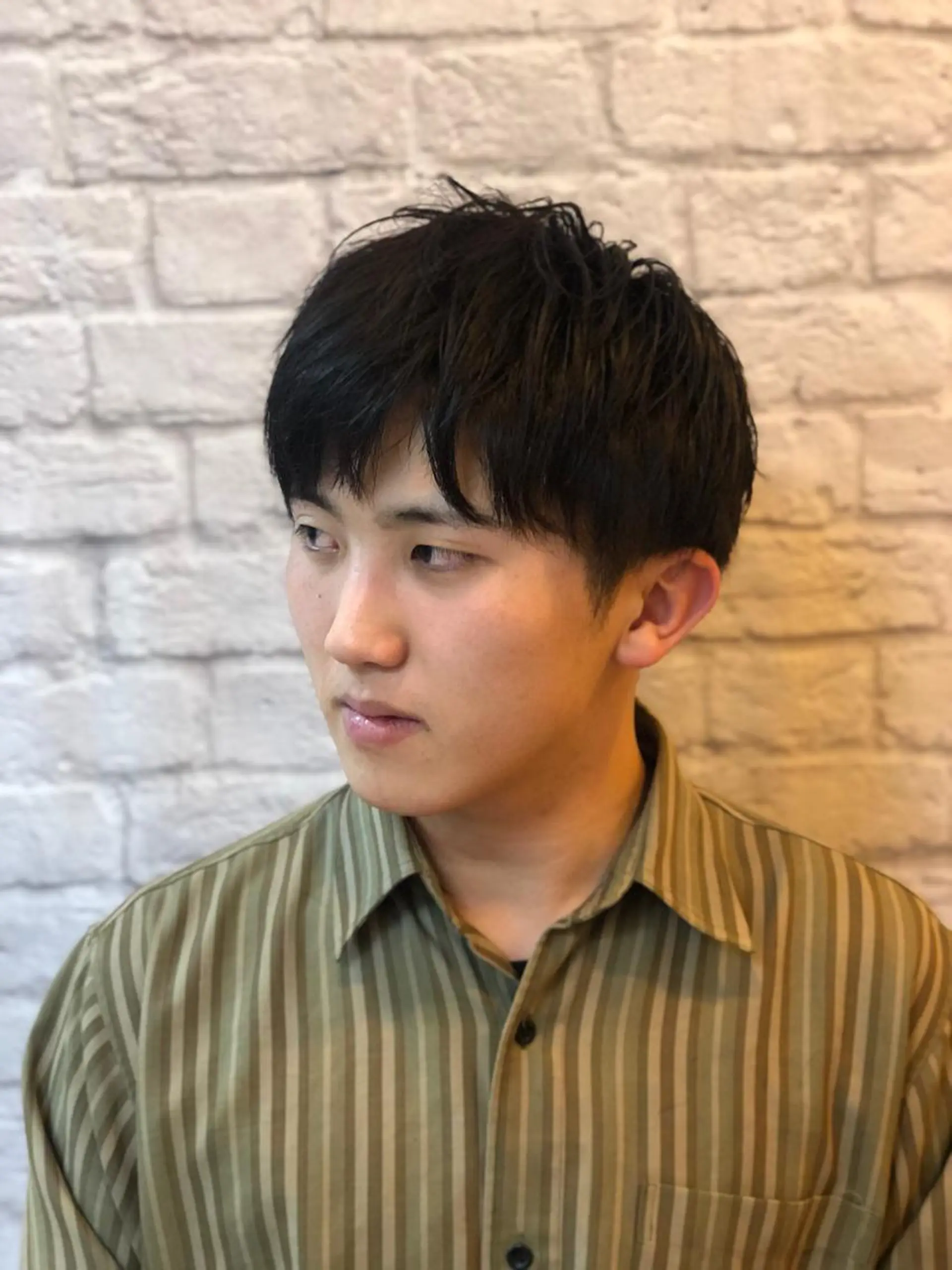 ミディアム メンズ 和田 龍平のヘアスタイル