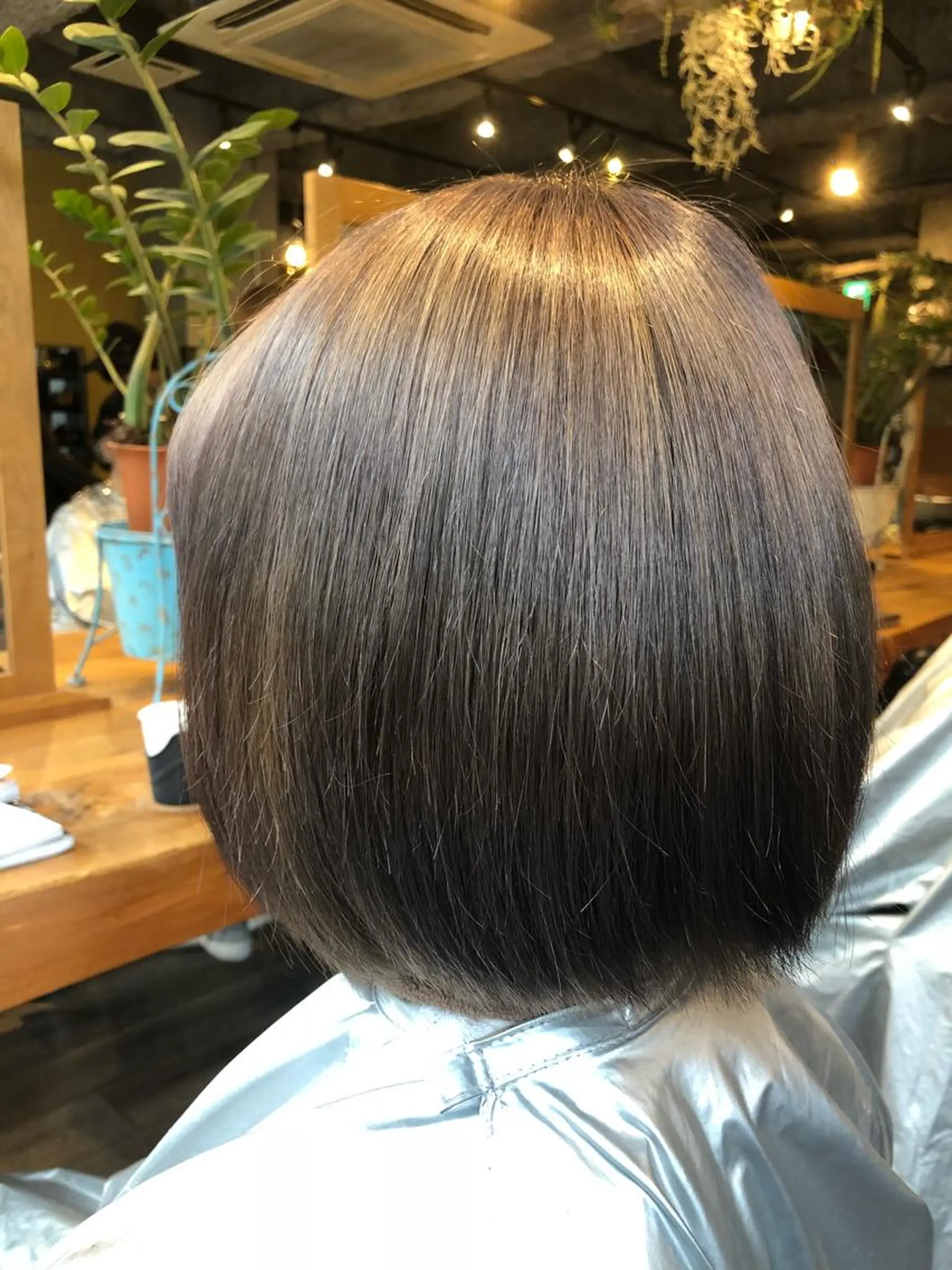 カラー ブリーチ グレージュ レッドカラー ISHIMORI  のヘアスタイル