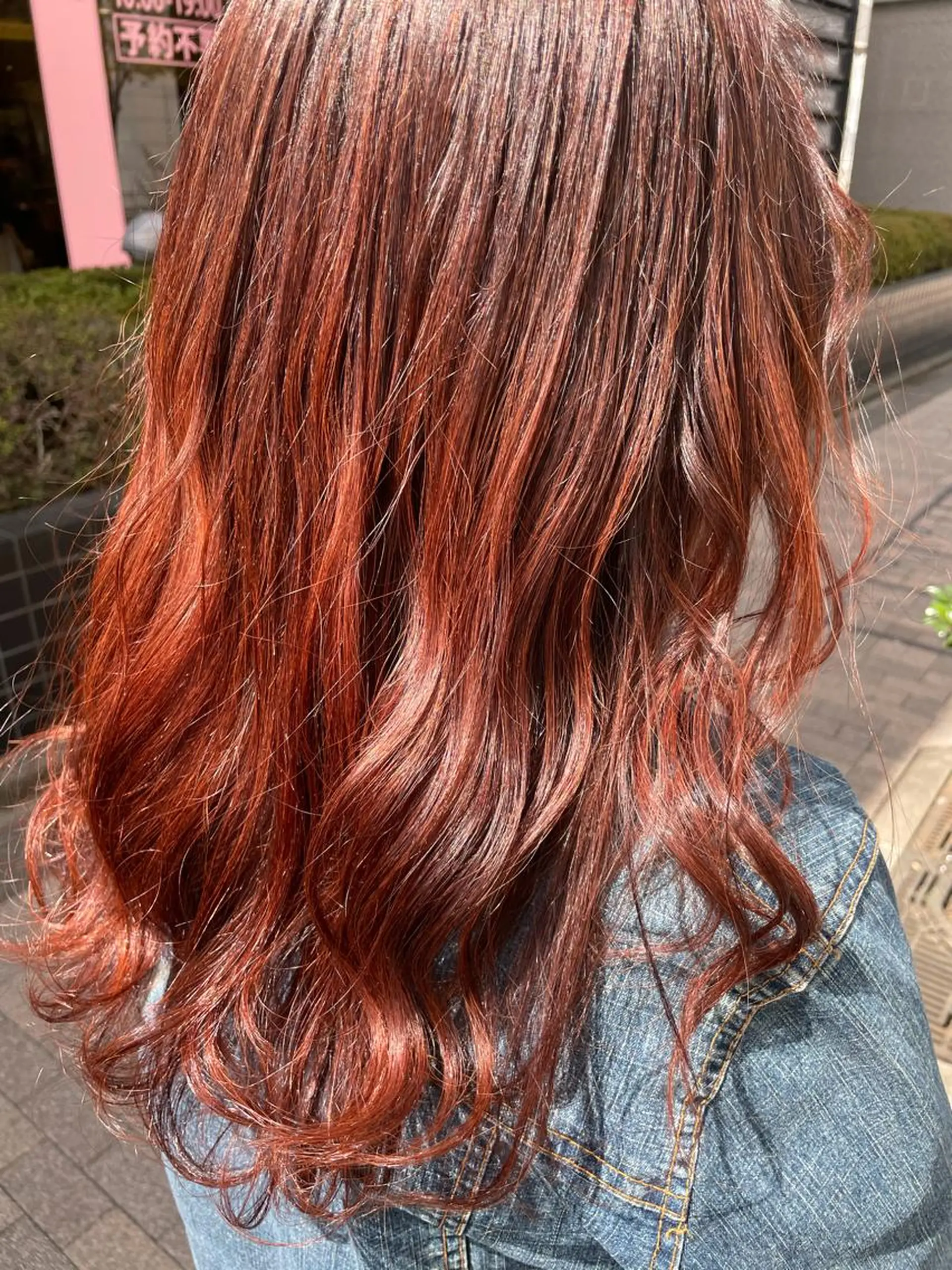 ロング カラー N°　jillva 腰山 菜々美のヘアスタイル